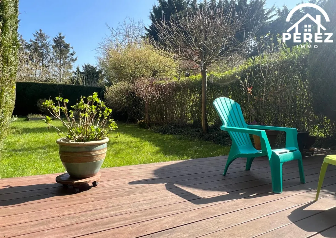 Maison semi-individuelle 3 chambres avec jardin et garage à Neuville en Ferrain