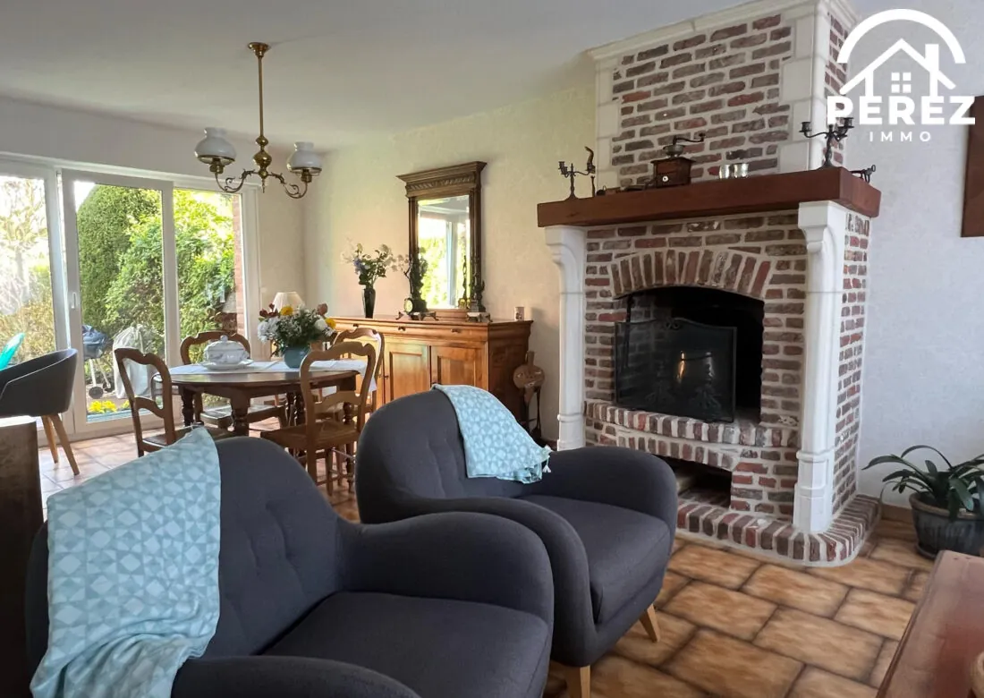 Maison semi-individuelle 3 chambres avec jardin et garage à Neuville en Ferrain 