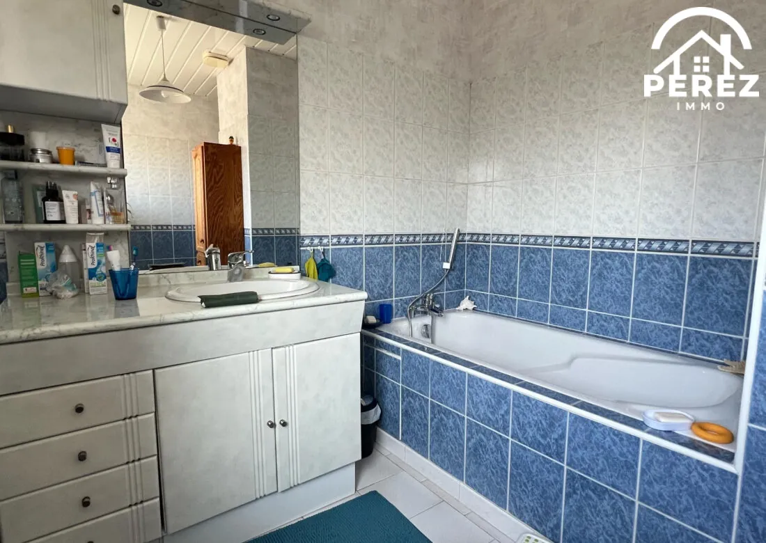 Maison semi-individuelle 3 chambres avec jardin et garage à Neuville en Ferrain 