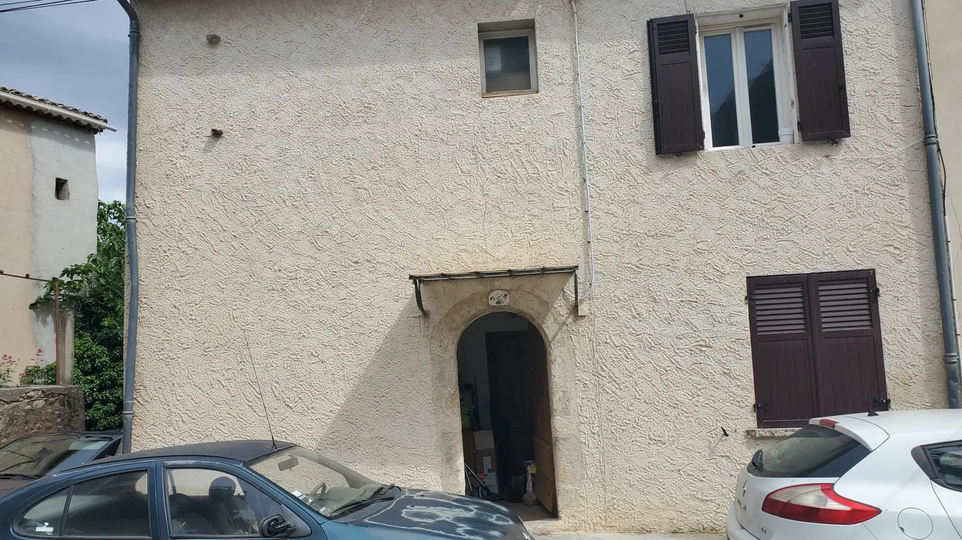 Studio 30 m² à Puimoisson avec vue dégagée, idéal pour vacances 