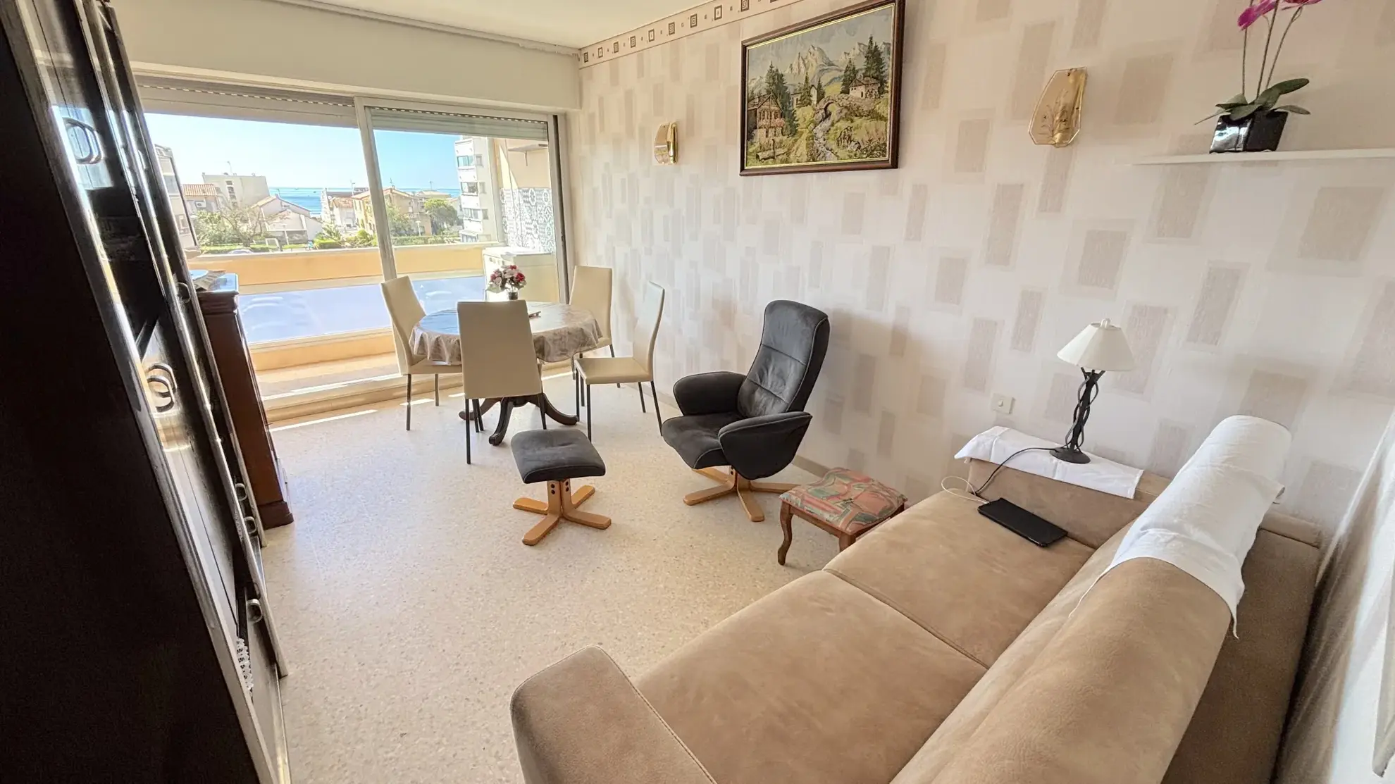 Appartement F2 avec Loggia Sud Vue Mer à Carnon-Plage 