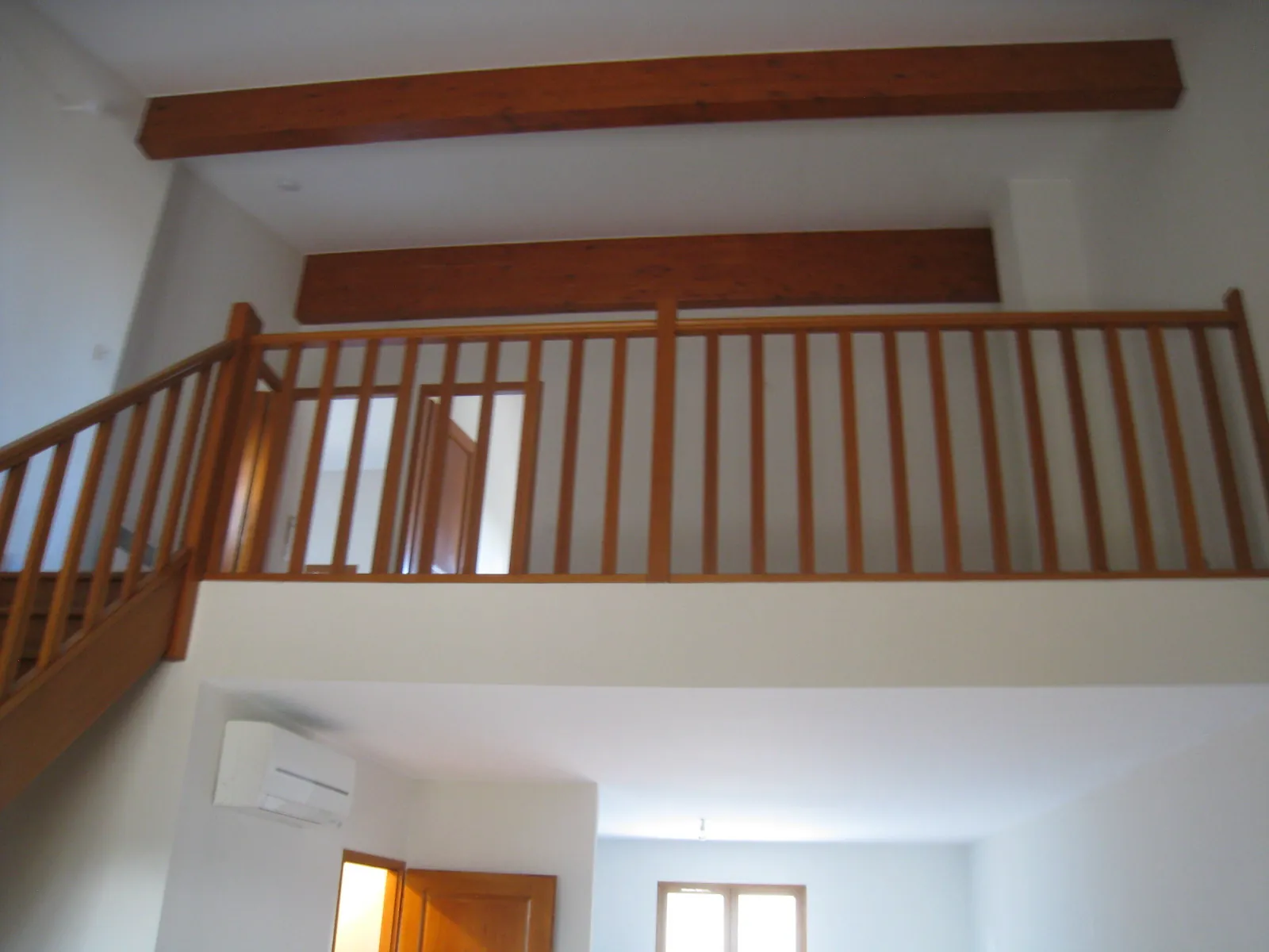 Villa T4 avec terrasse, garage et climatisation à Palau del Vidre 