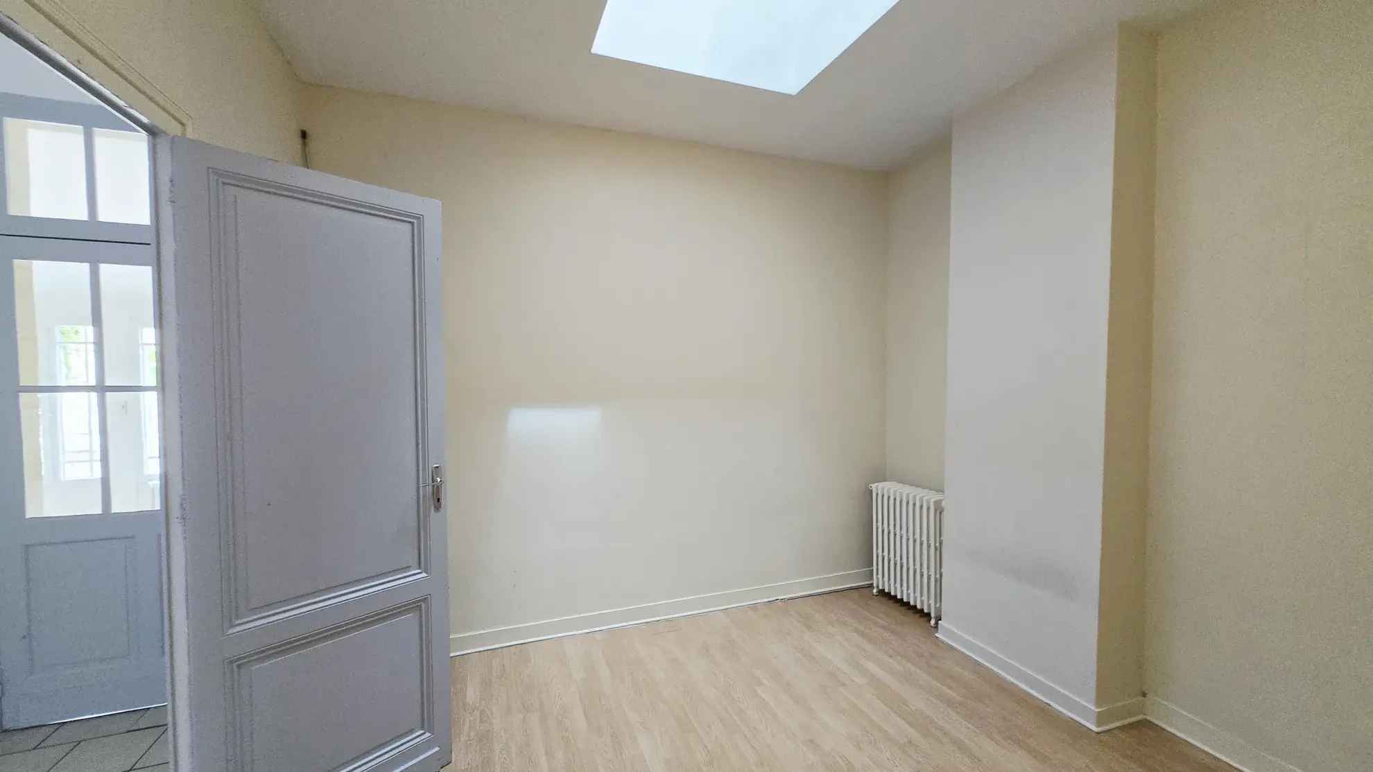 A vendre échoppe à Libourne de 90 m² avec cour et cave, proche centre-ville 