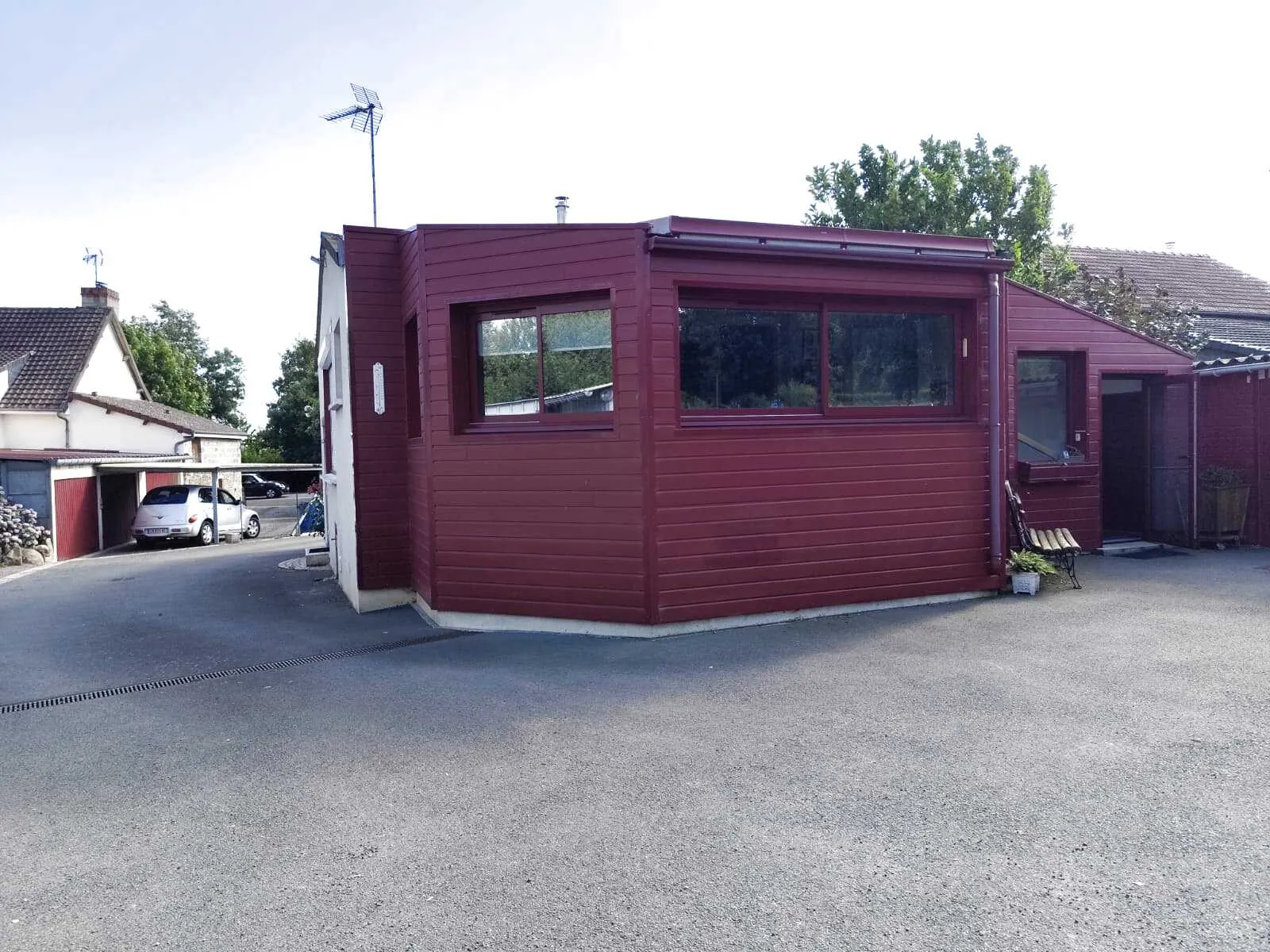 Belle maison de 114 m² avec terrain de 5000 m² à Saint-Denis-sur-Sarthon 