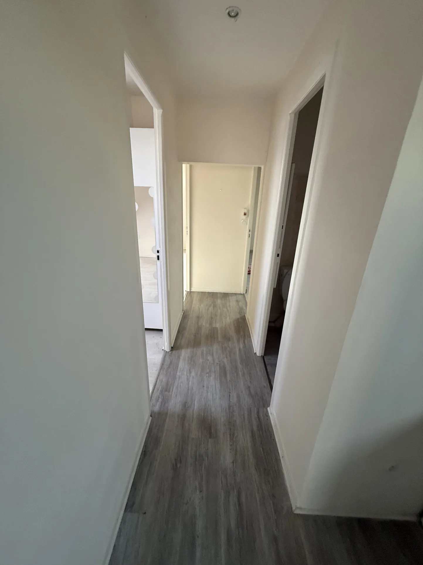 Maison à vendre de 124,03 m² avec grand terrain à Alençon 