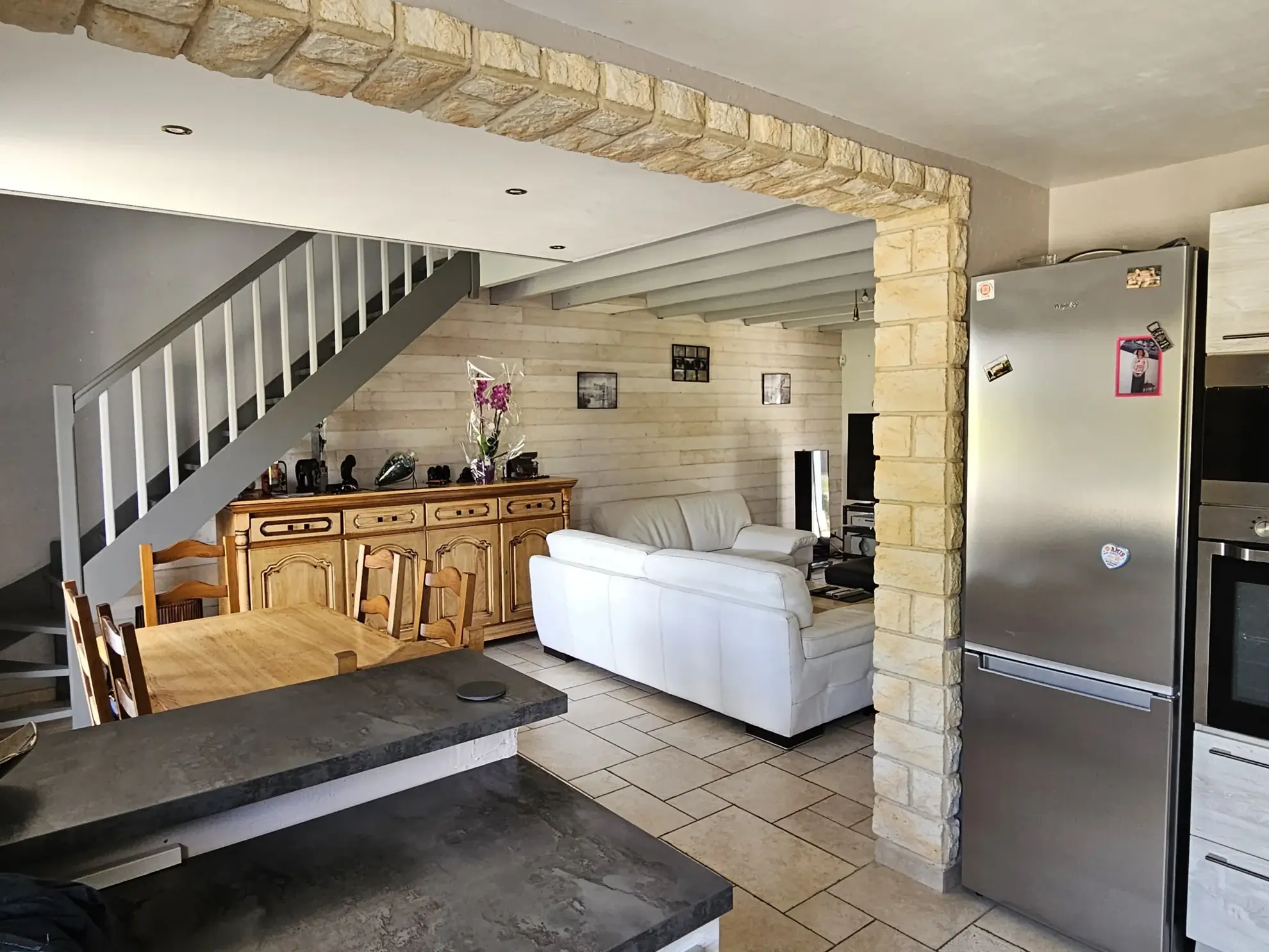 Maison familiale de 107 m² avec grand terrain à Couvrot près de Reims 