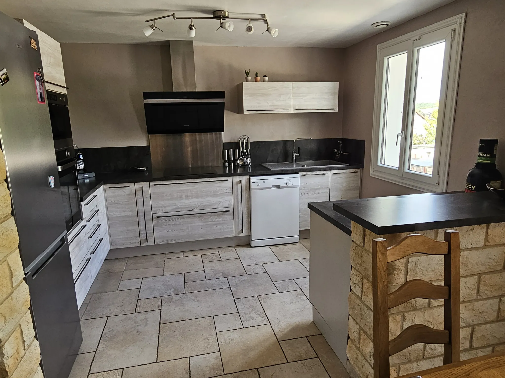 Maison familiale de 107 m² avec grand terrain à Couvrot près de Reims 