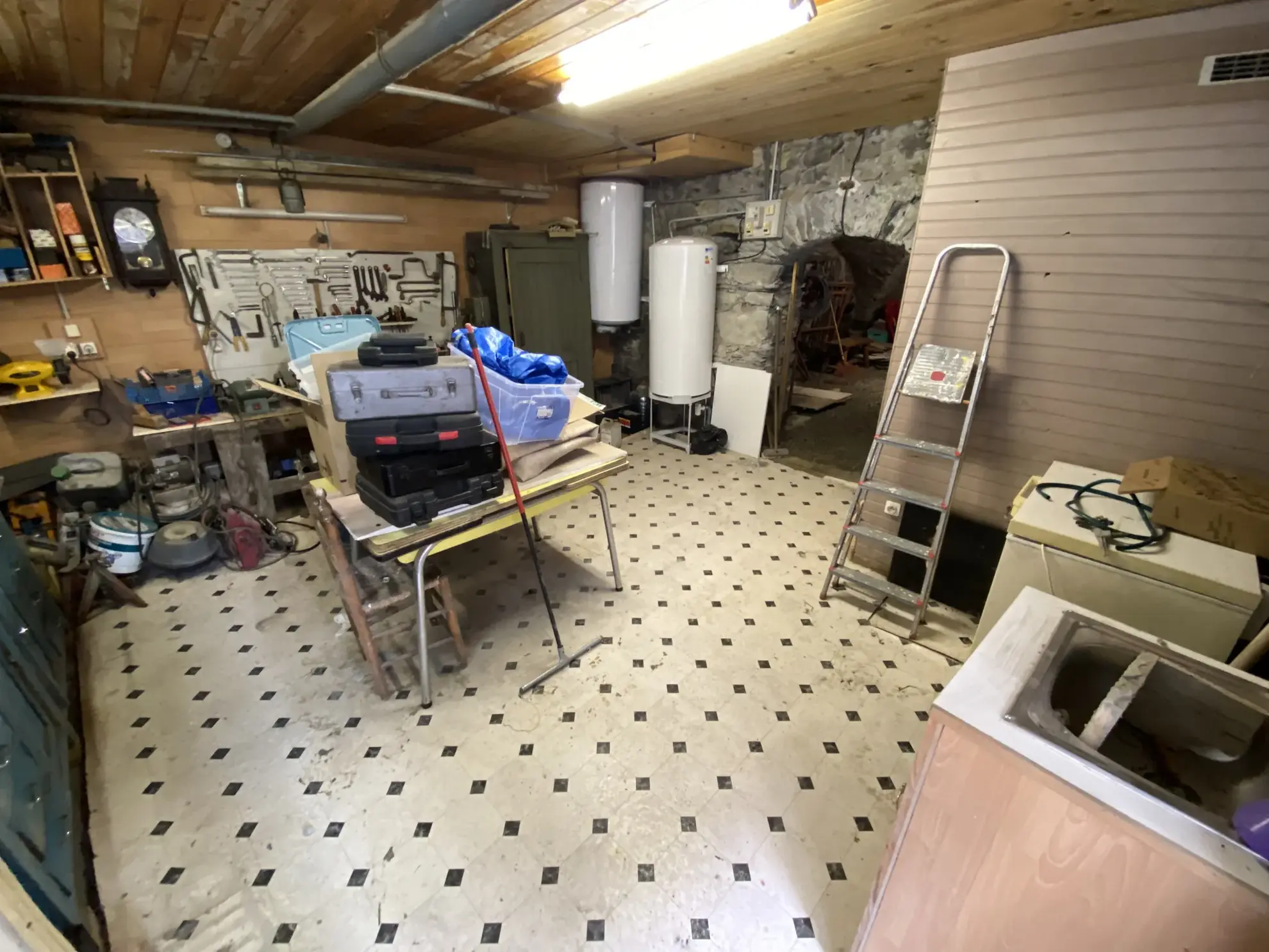 Maison en pierre à vendre à Saint-Martin-la-Porte – 3 chambres, jardin, 127 m² 