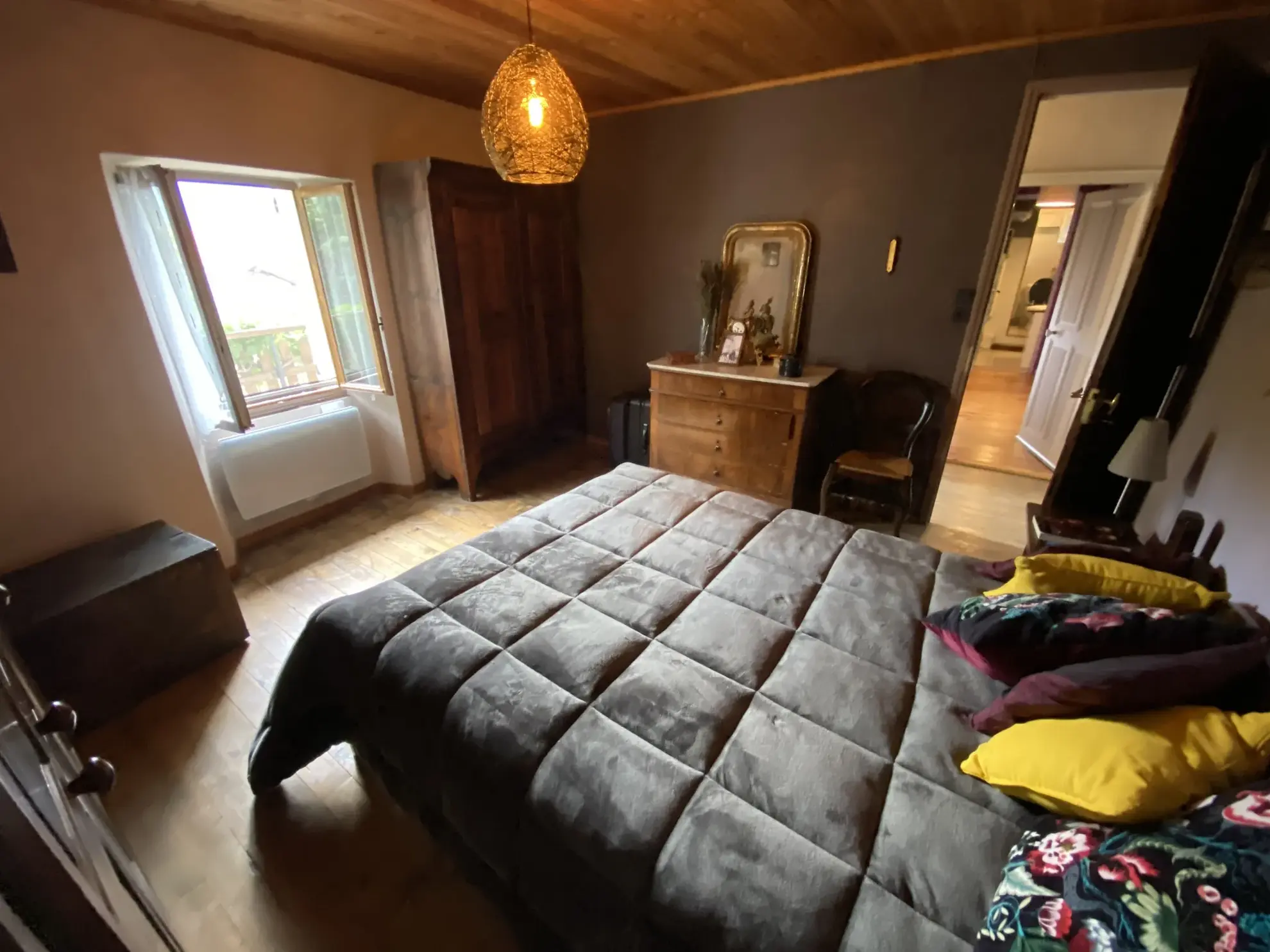 Maison en pierre à vendre à Saint-Martin-la-Porte – 3 chambres, jardin, 127 m² 