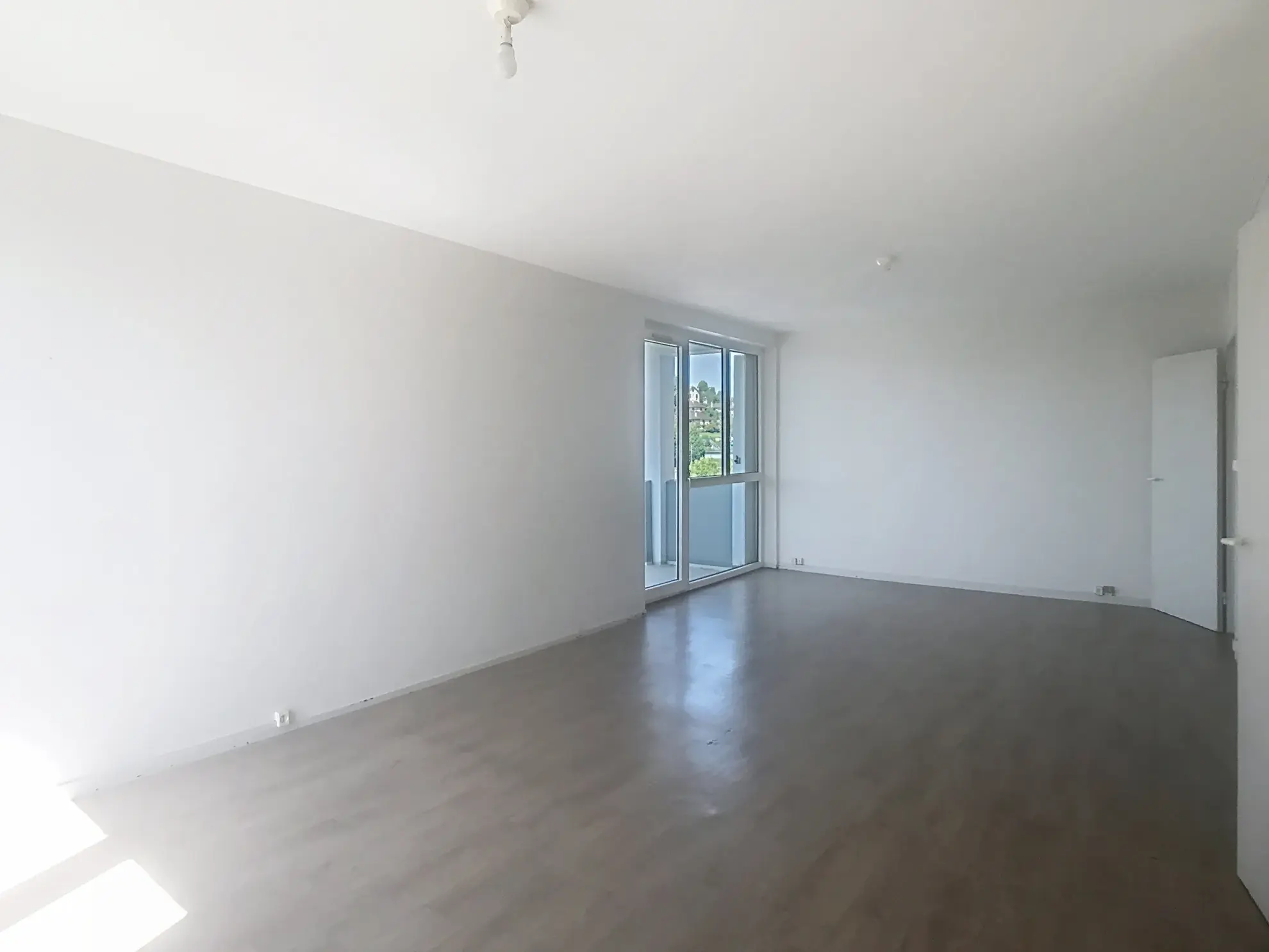 Appartement T5 lumineux avec vue Pyrénées à Mourenx à vendre à 104 000 € 