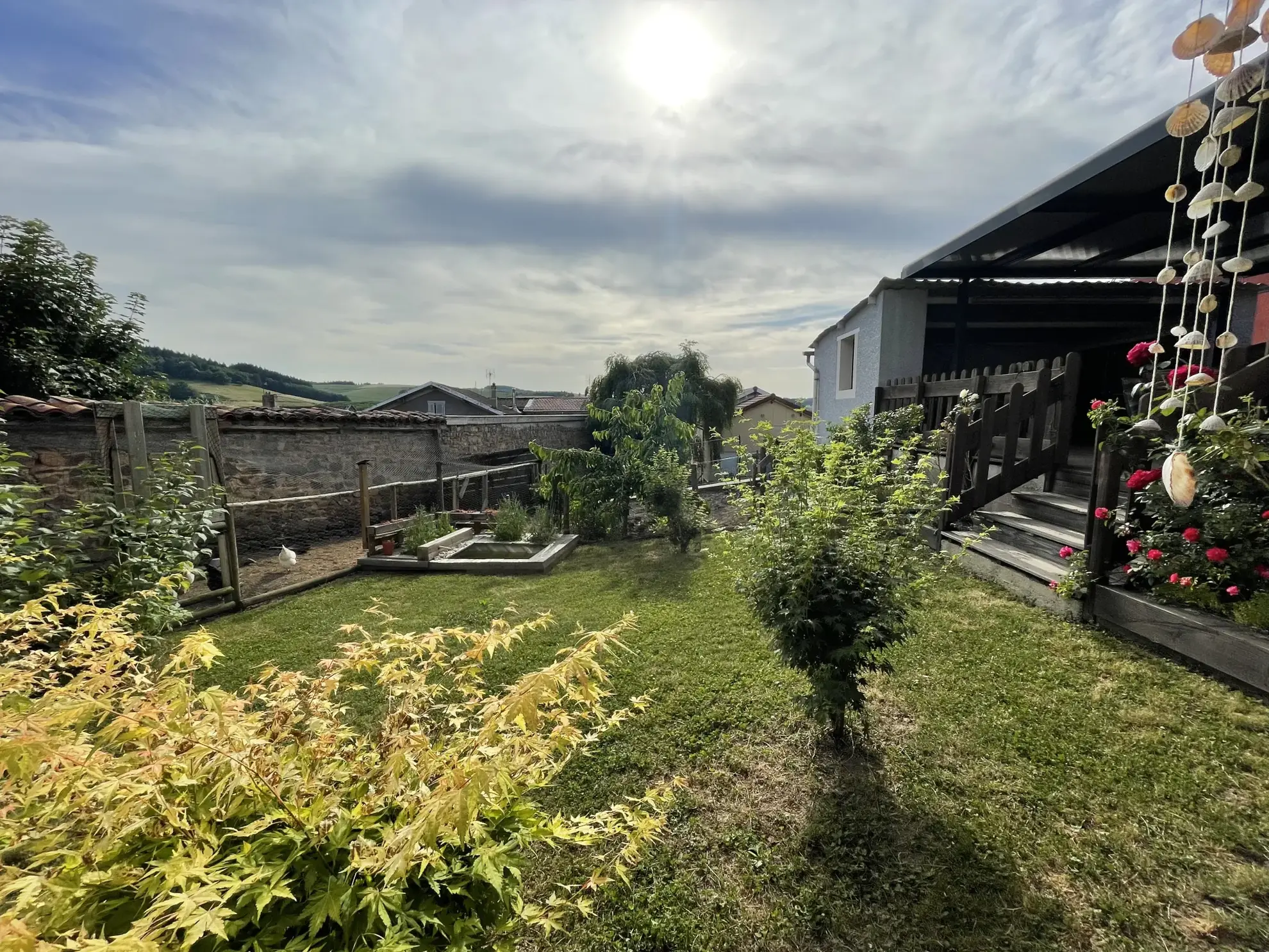 Maison de 128 m² à Amplepuis avec 3 chambres et terrain attenant