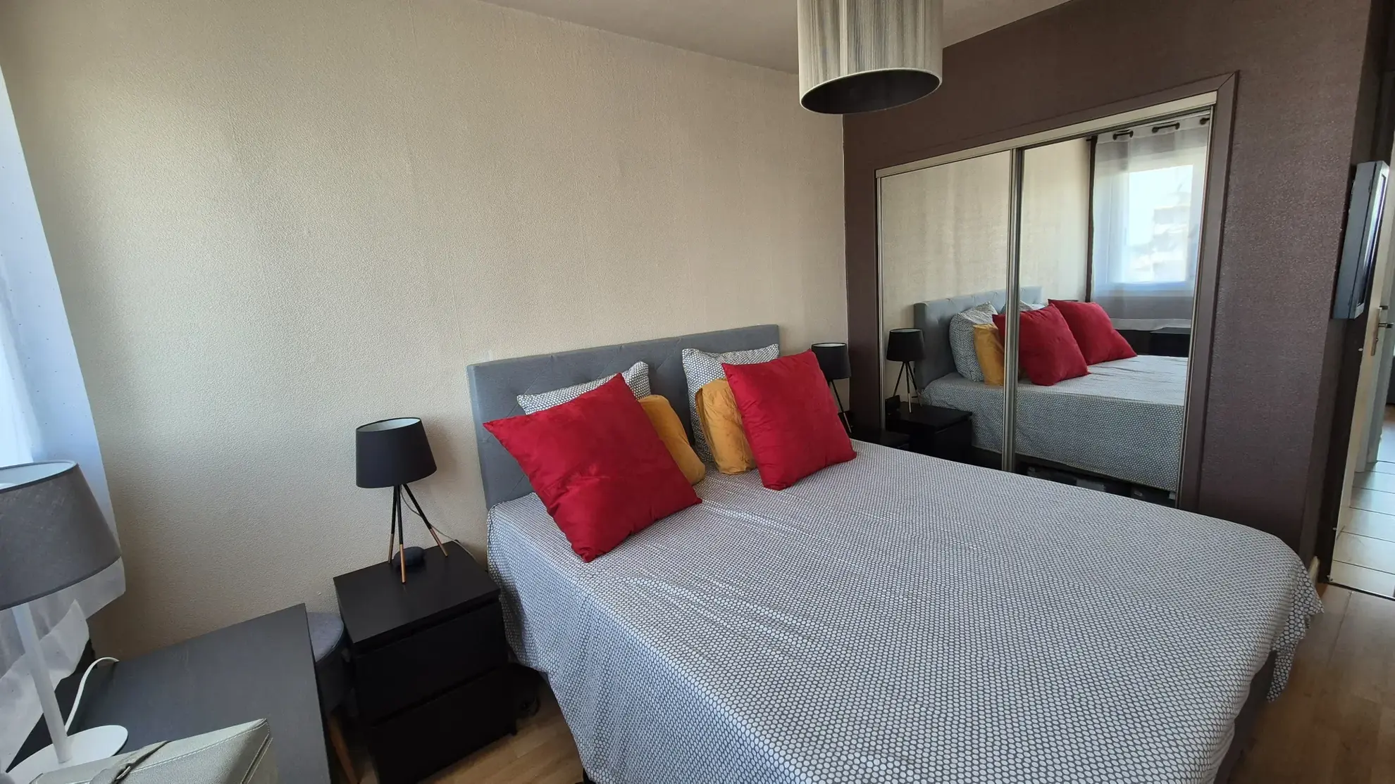 Appartement T4 rénové à Beauzelle, dernier étage avec balcon et cave 