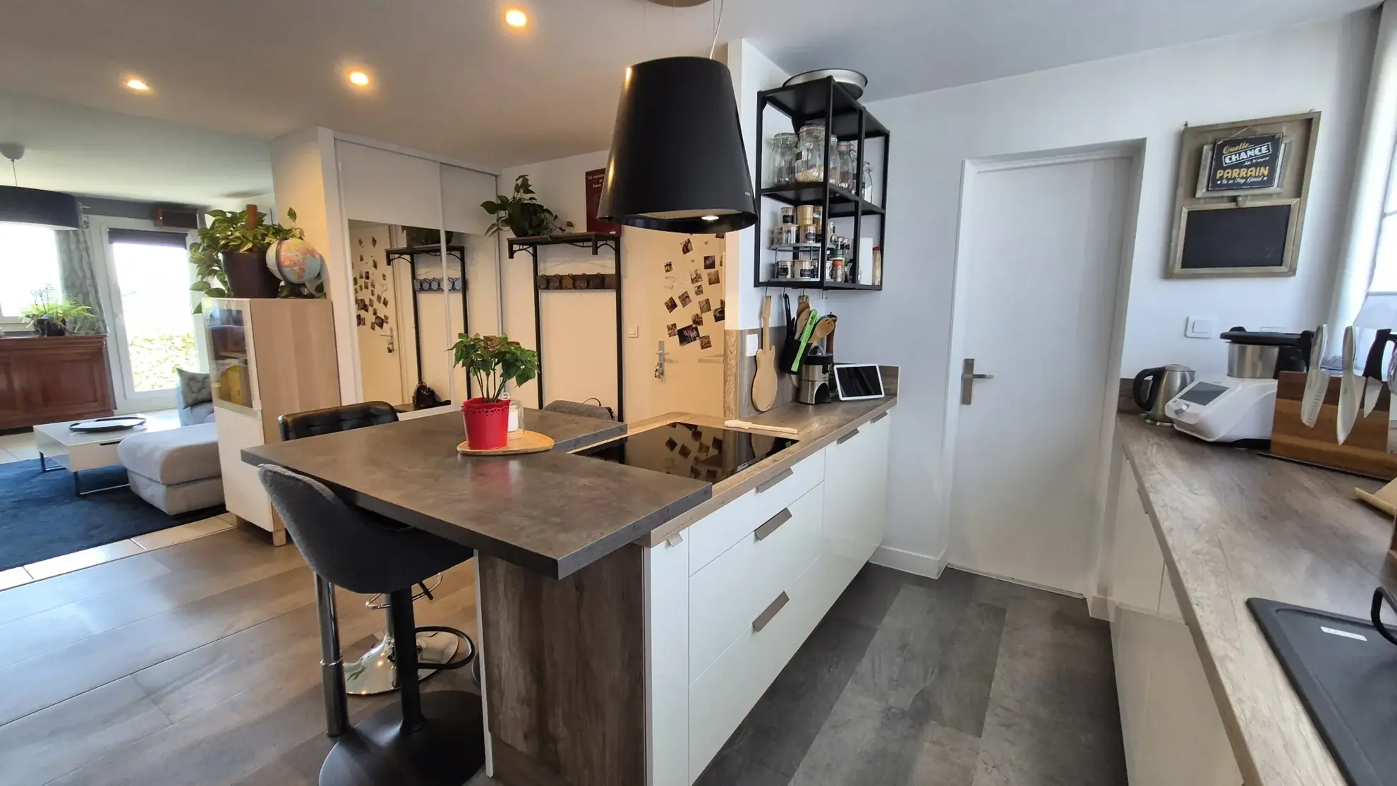 Appartement T4 rénové à Beauzelle, dernier étage avec balcon et cave 