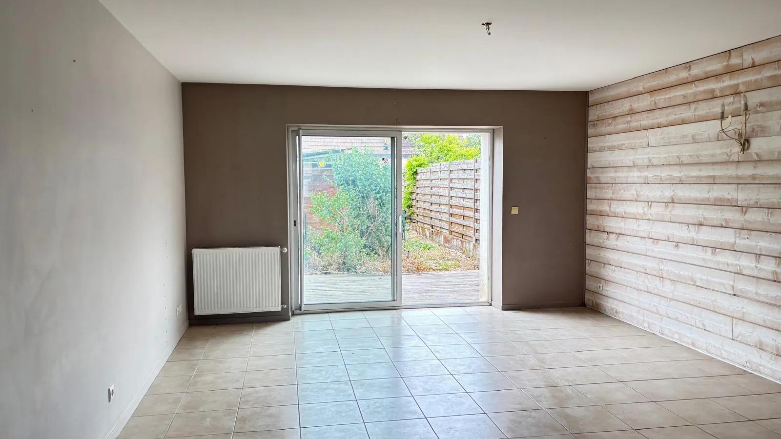 Belle maison rénovée de 124 m² avec jardin et terrasse à Marsannay-le-Bois 