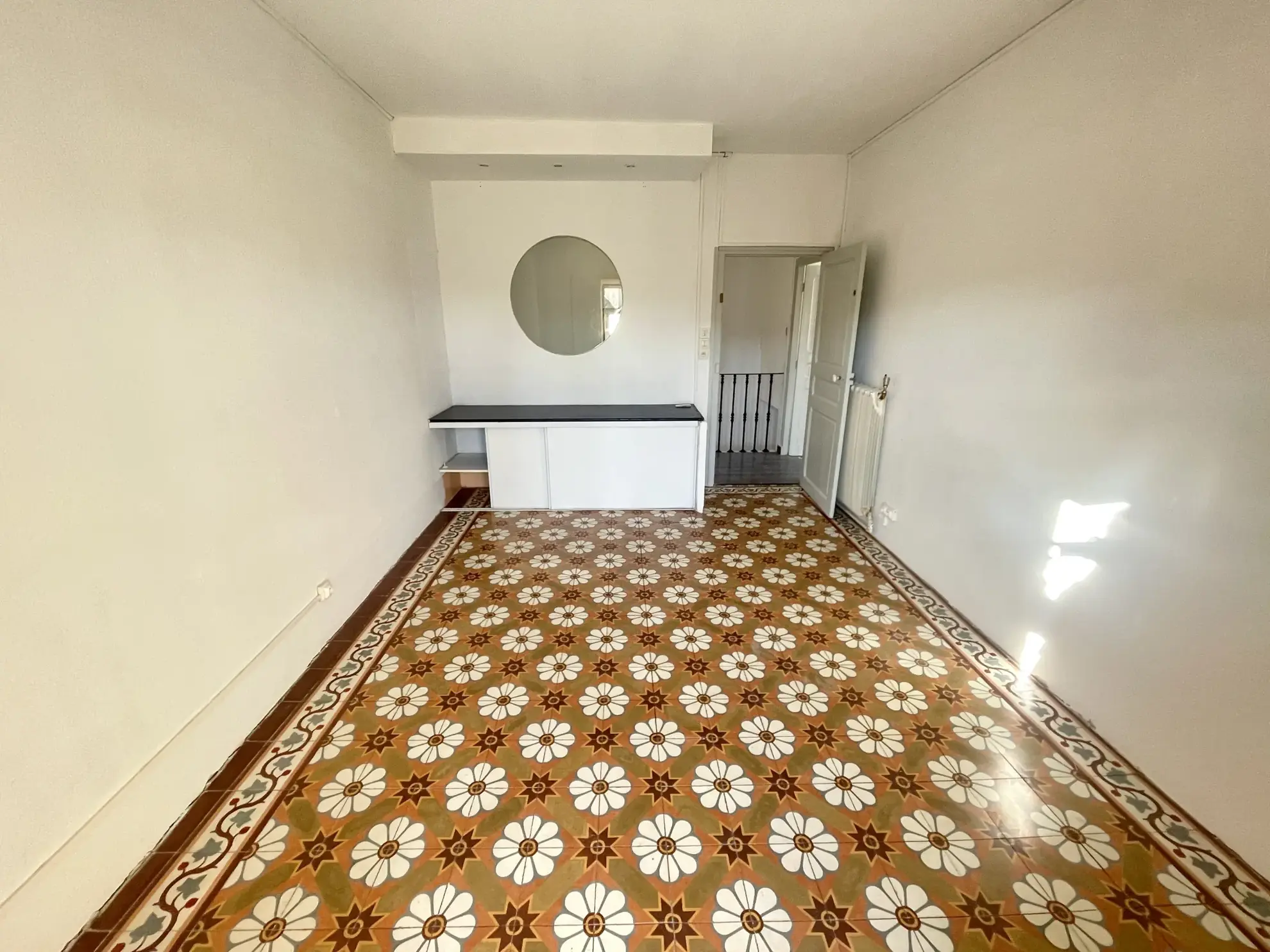 Maison 100 m² à Bessan avec jardin exposé sud et grand garage 