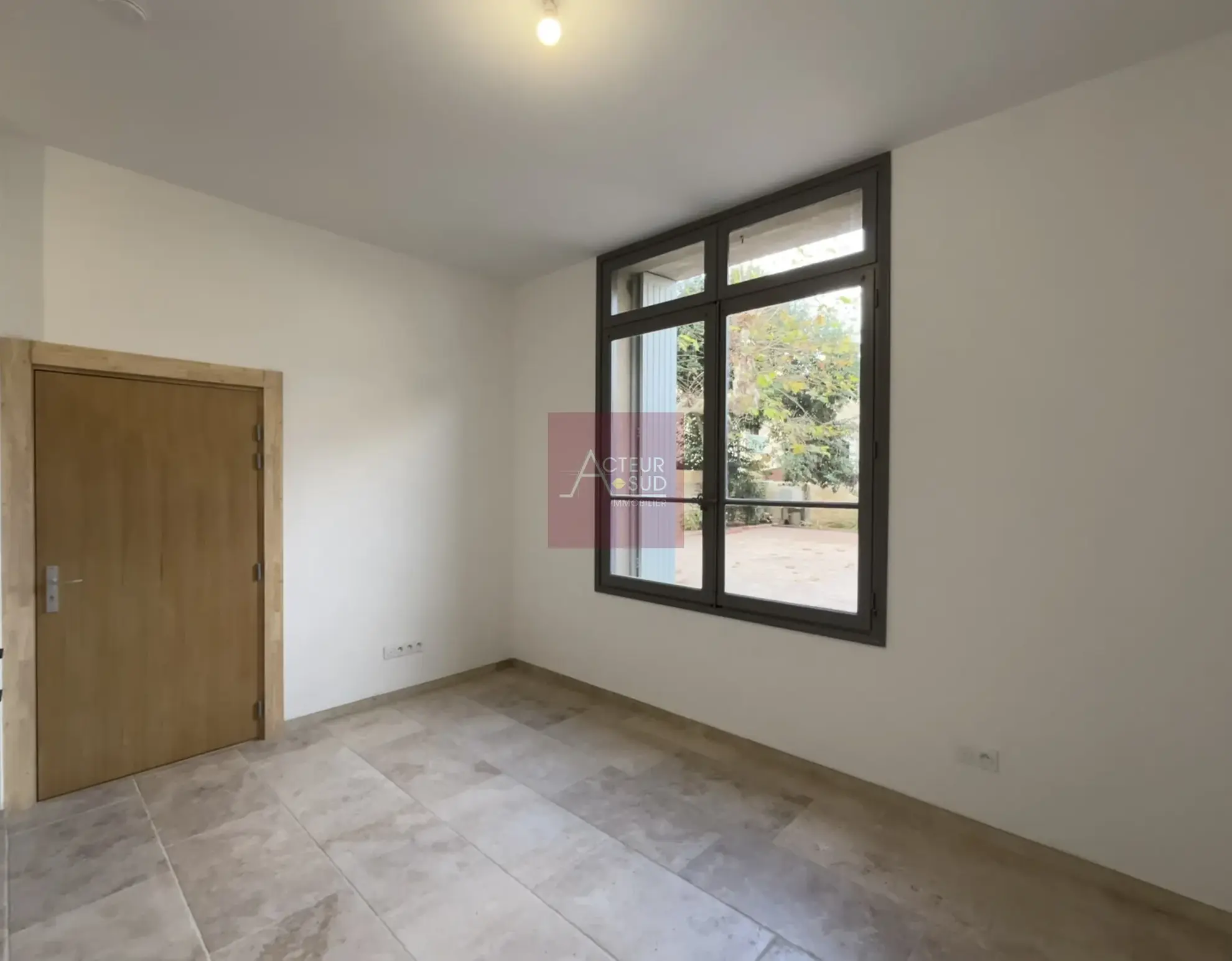 Magnifique studio à vendre à Montpellier Ouest, 28 m² rénovés avec parking - Classe énergie C 