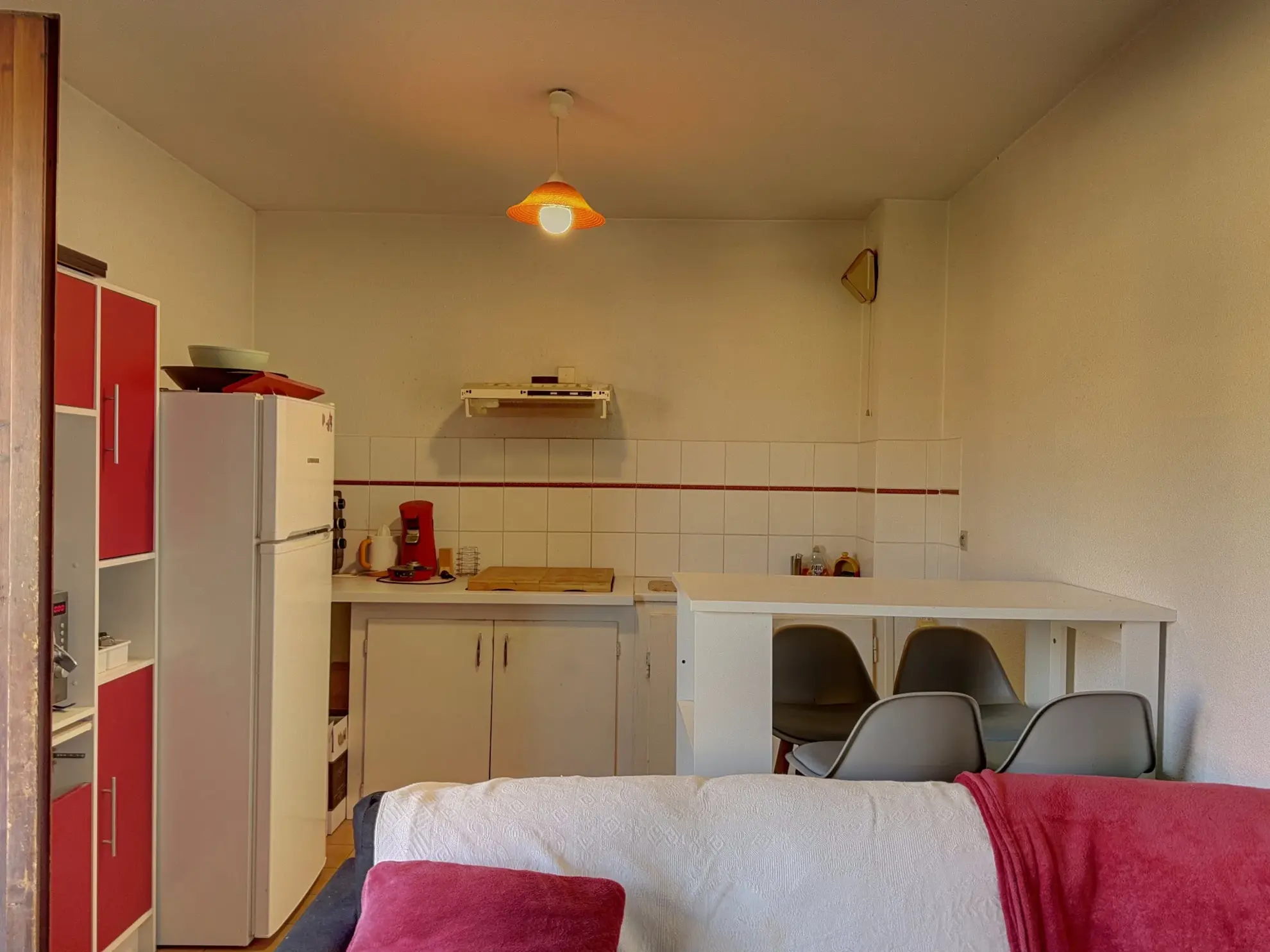 Appartement 2 pièces avec terrasse à Céret, proche centre-ville, loué jusqu'en 2026 