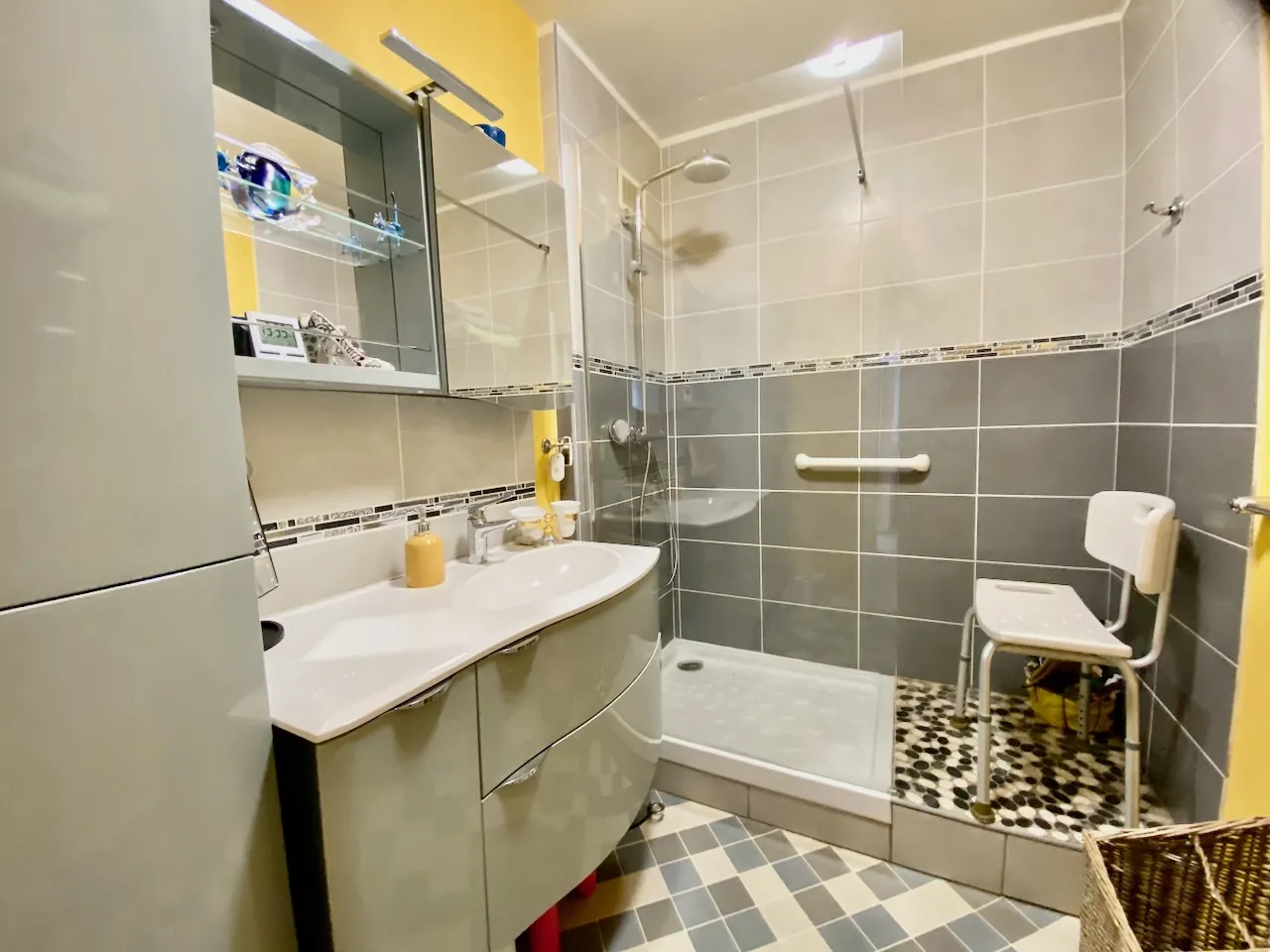 Appartement 3 pièces avec balcon à vendre à Maubeuge, résidence de standing 