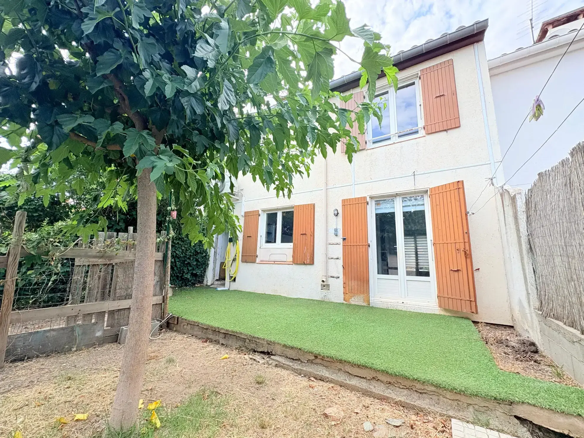 Villa 3 chambres à Thuir avec jardin, garage et équipements modernes 