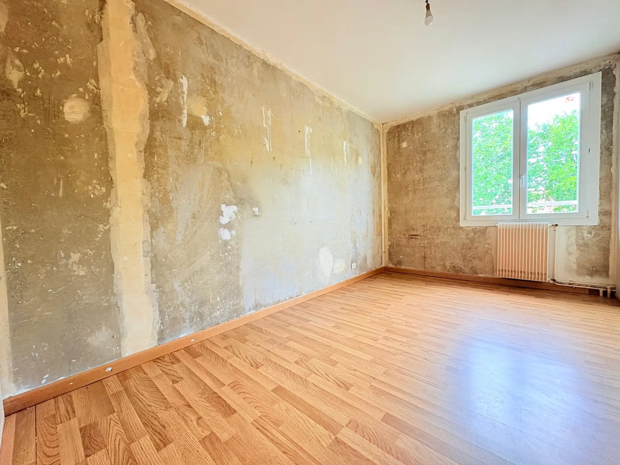 Villa 3 chambres à Thuir avec jardin, garage et équipements modernes 