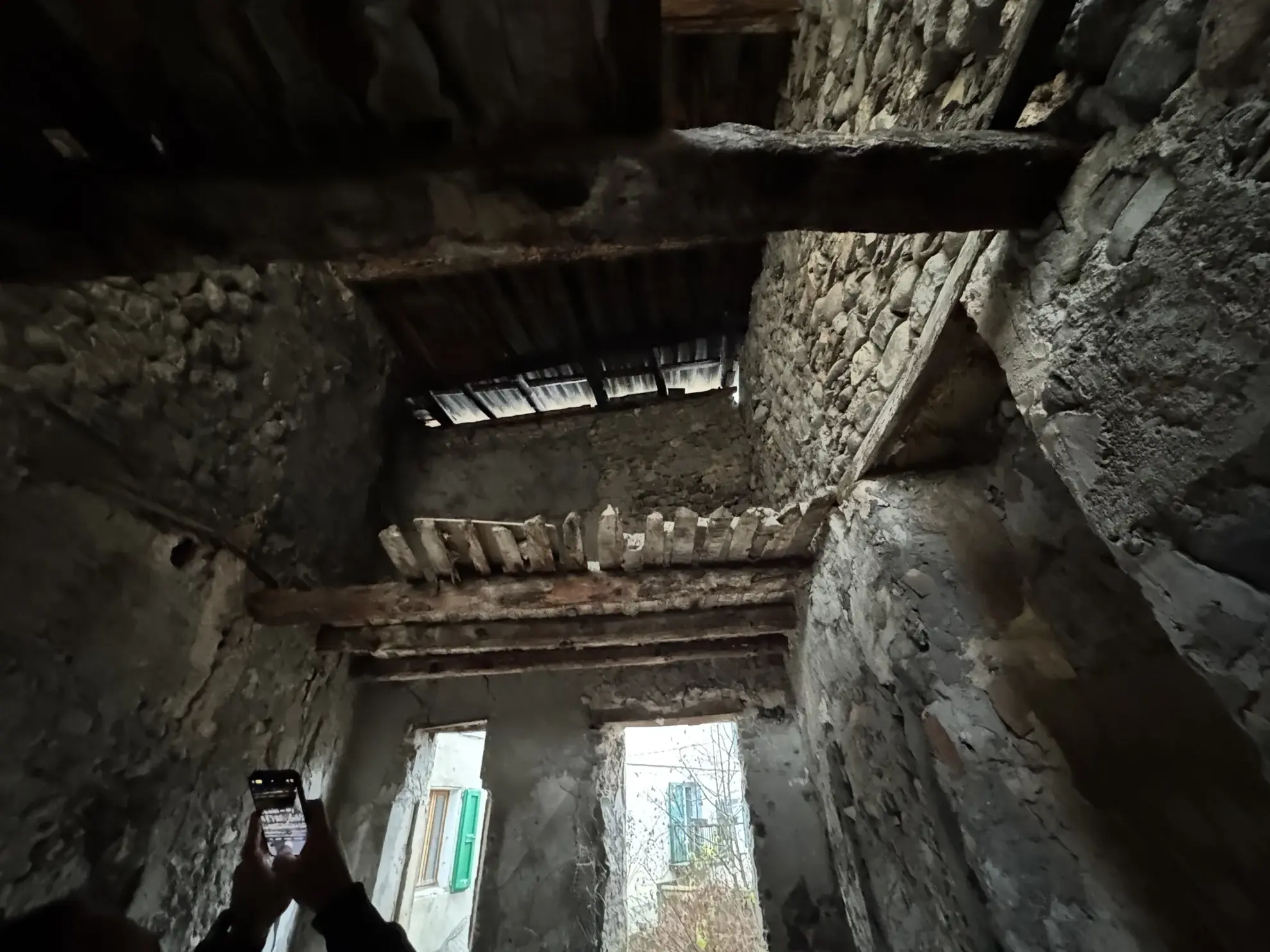 Maison de village à rénover à Tallard (05) – Opportunité d’investissement 