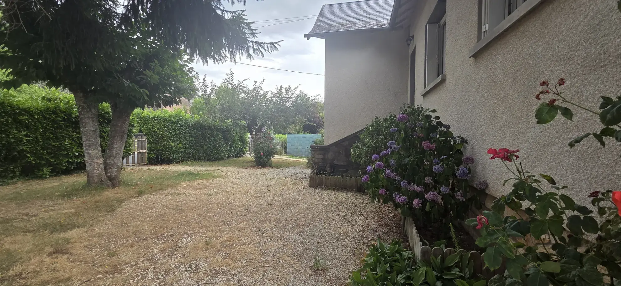 Maison traditionnelle à Lubersac avec jardin de 700 m² et sous-sol 