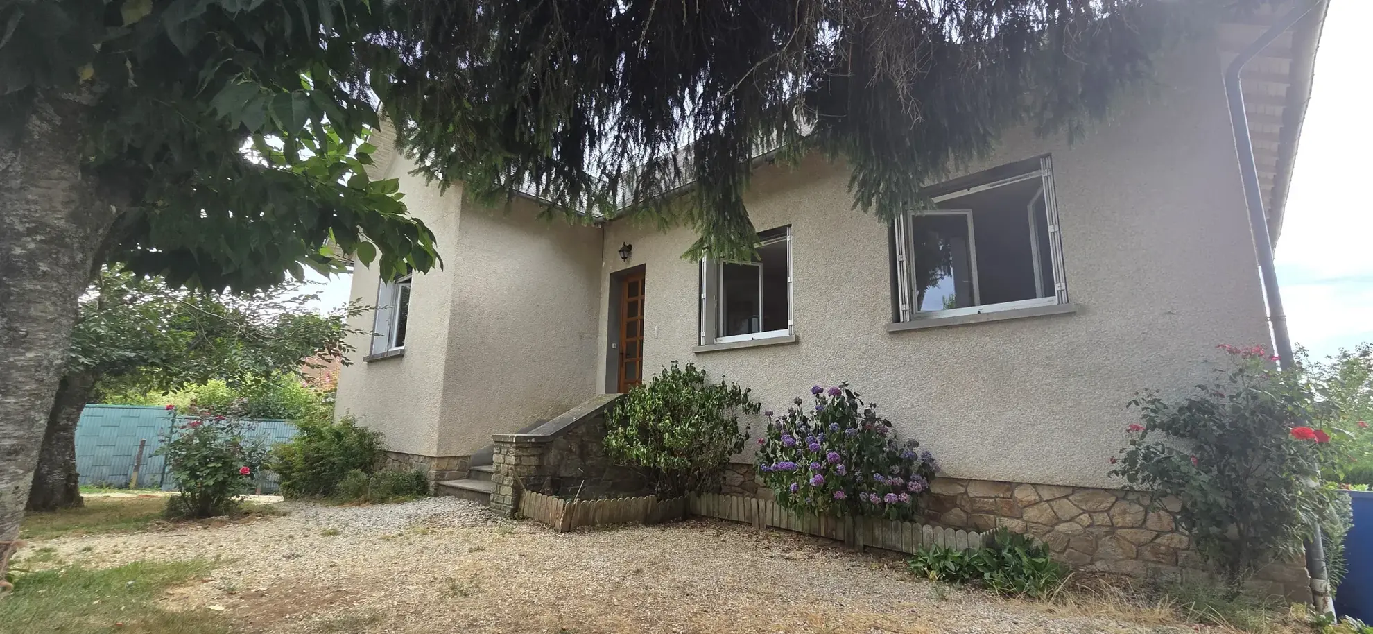 Maison traditionnelle à Lubersac avec jardin de 700 m² et sous-sol 