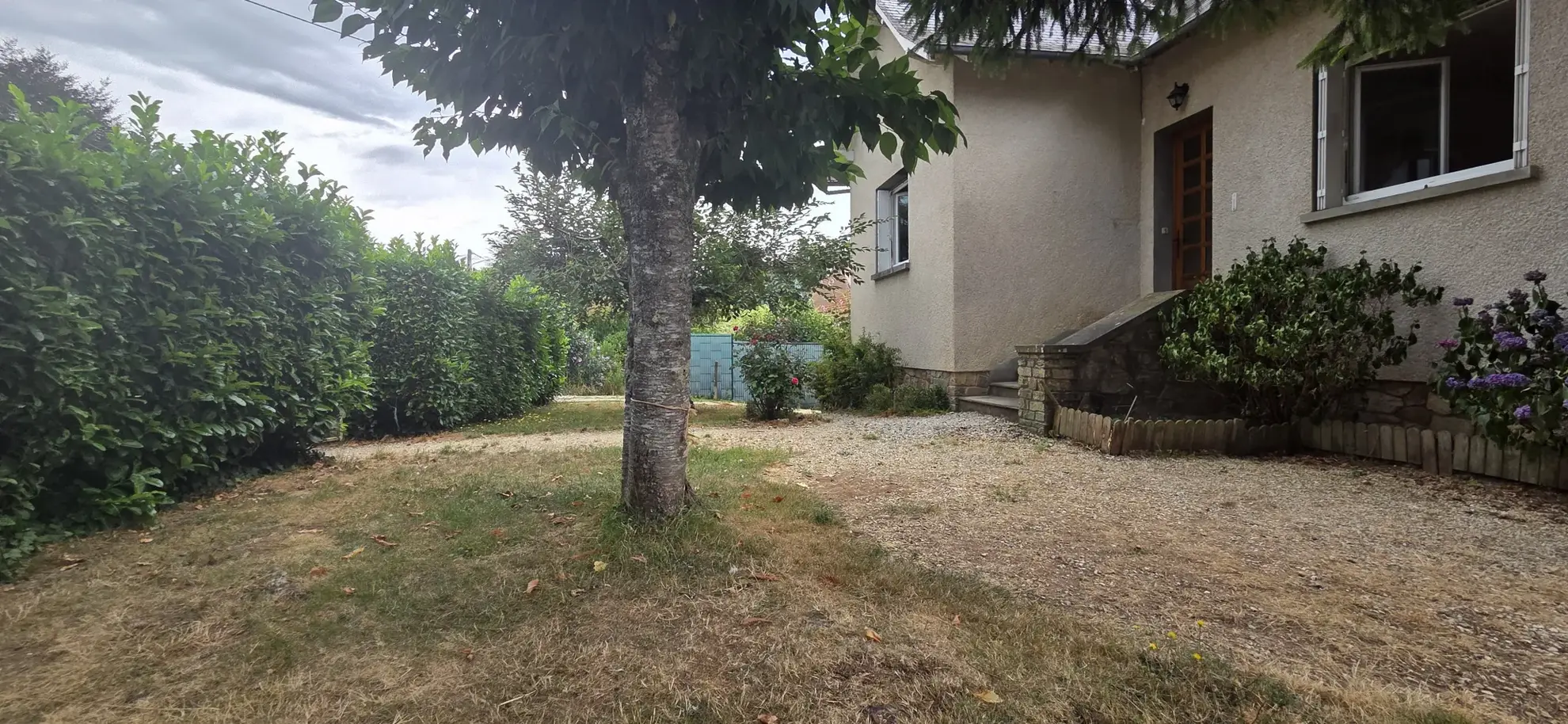 Maison traditionnelle à Lubersac avec jardin de 700 m² et sous-sol 