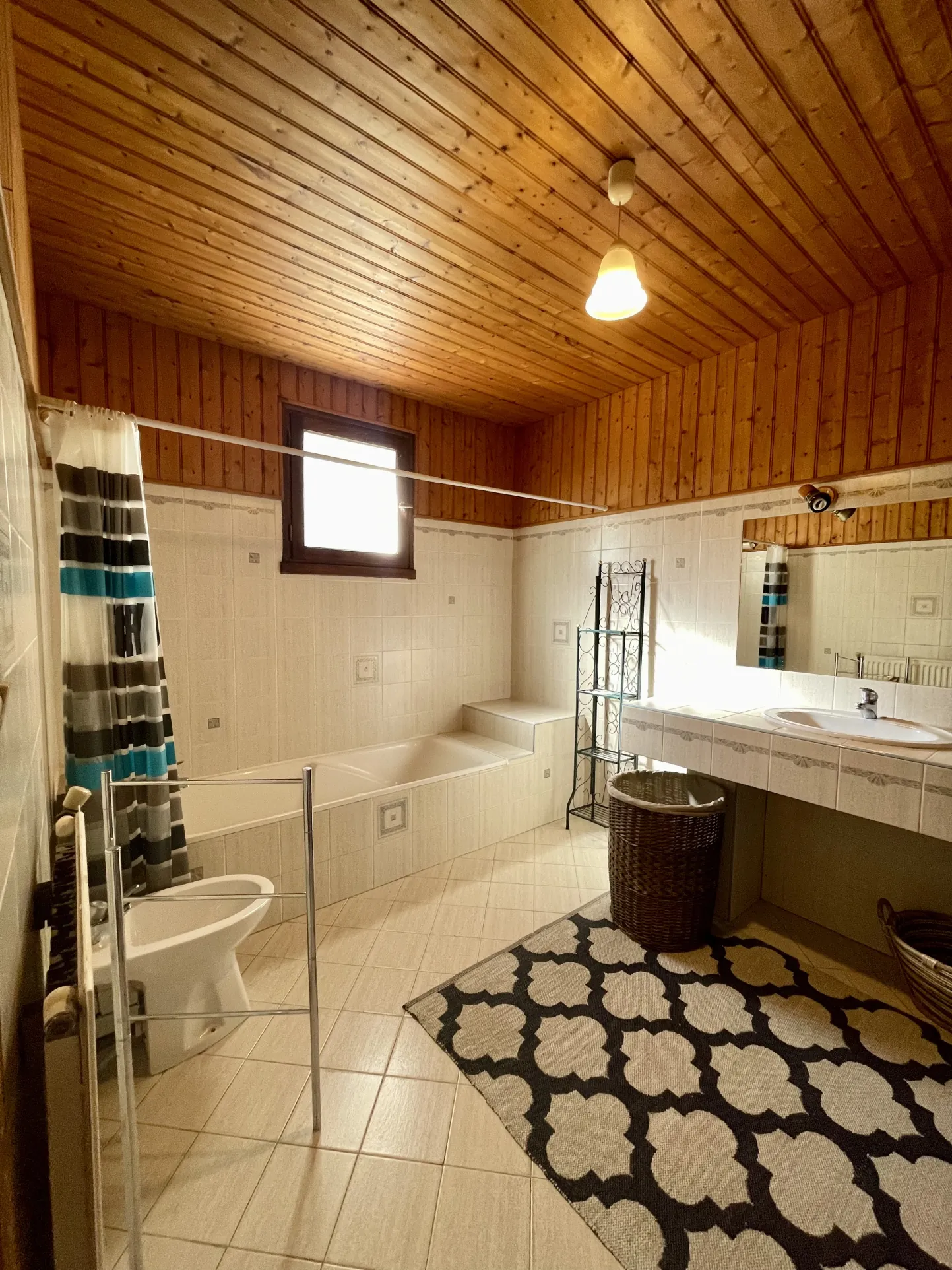 Maison plain-pied avec grand terrain à Champcevinel près de Périgueux 