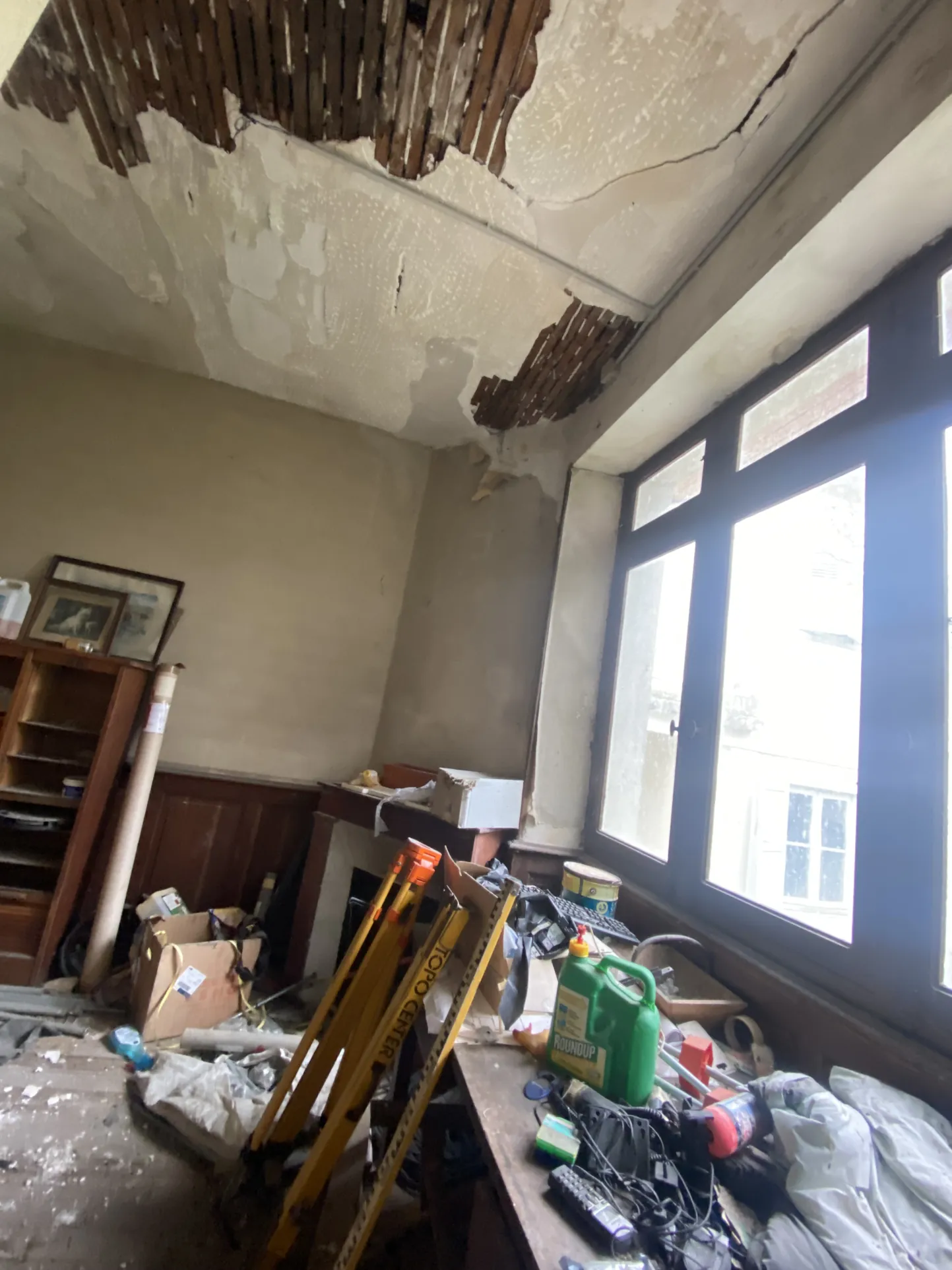 Grande maison de ville rénovée de 230 m² avec dépendance et jardin à La Réole 