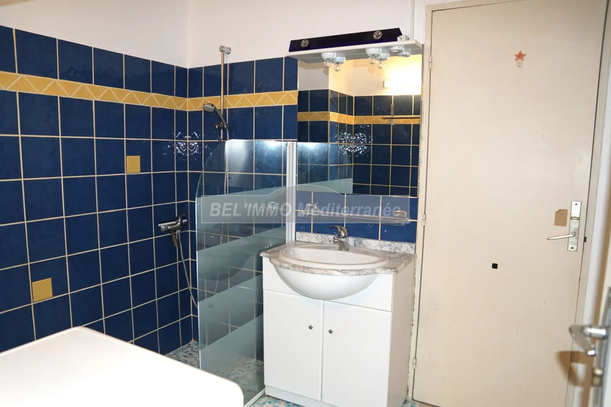 Appartement T2 de 48 m² avec terrasse et cave à Cavalaire-sur-Mer 