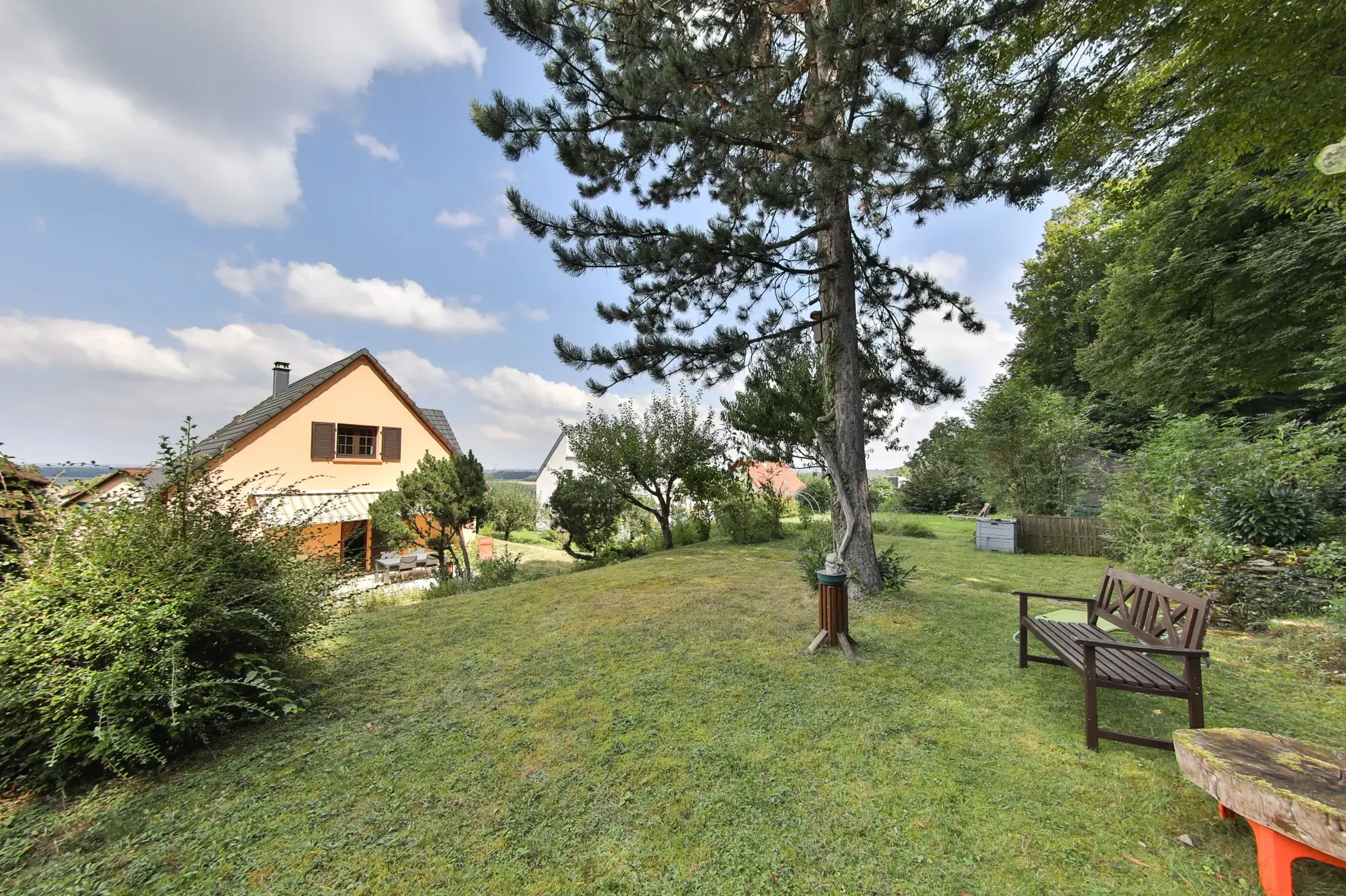 Maison à Ferrette avec vue exceptionnelle sur la forêt et les Vosges 