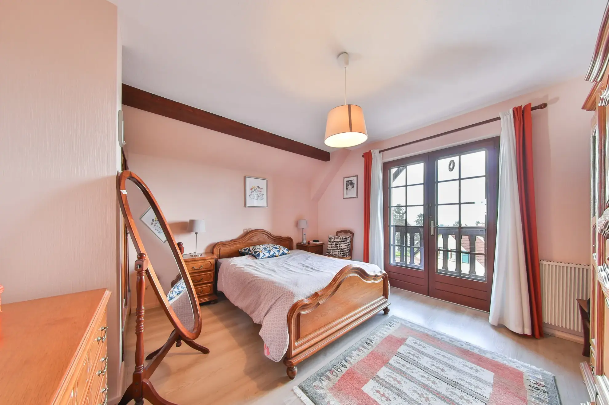 Maison à Ferrette avec vue exceptionnelle sur la forêt et les Vosges 