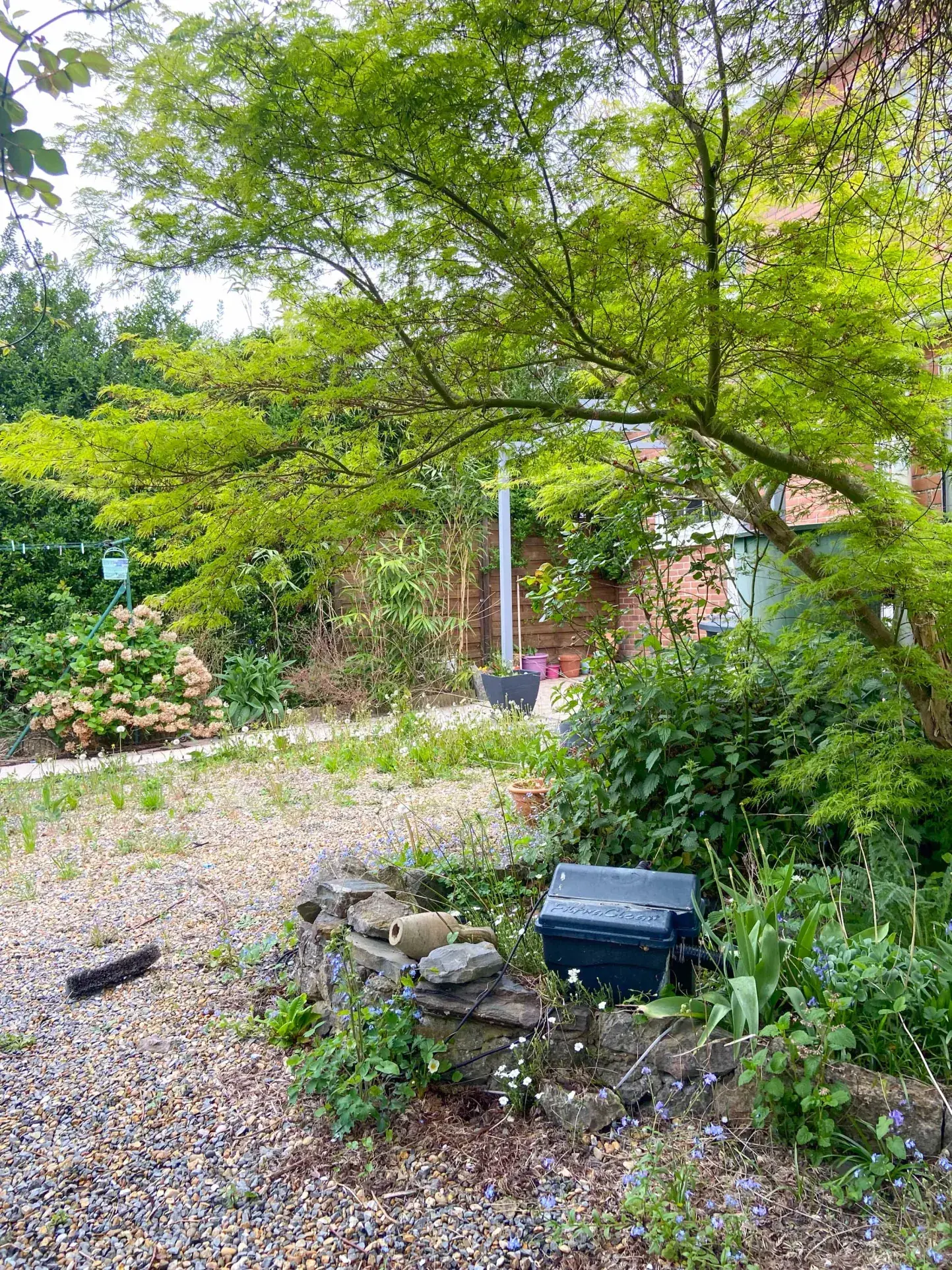 Maison 3 chambres et bureau à vendre à Jeumont, calme et jardin clos 