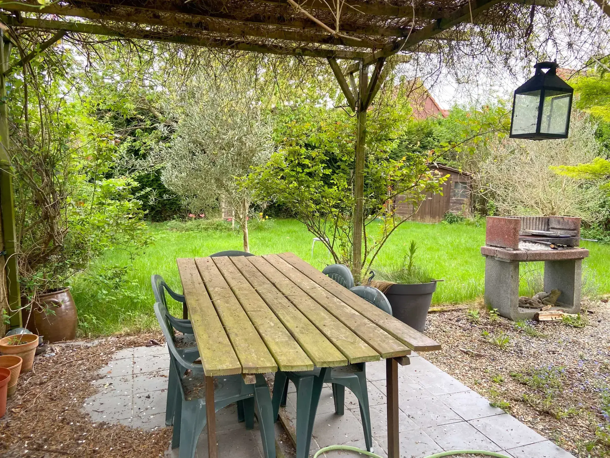 Maison 3 chambres et bureau à vendre à Jeumont, calme et jardin clos 