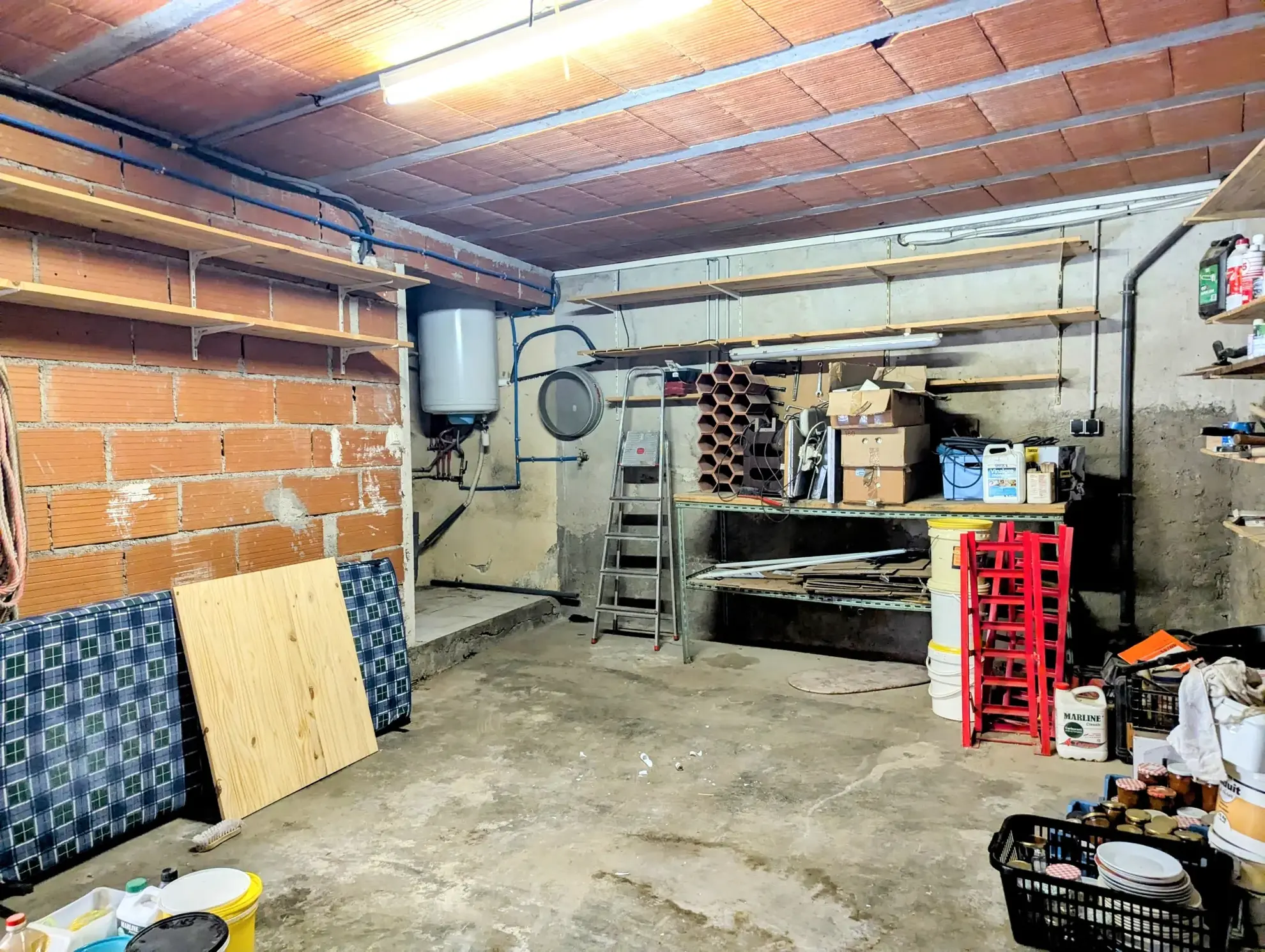 Maison de village avec garage à Saint-Marcel-sur-Aude — Investissement ou habitation 