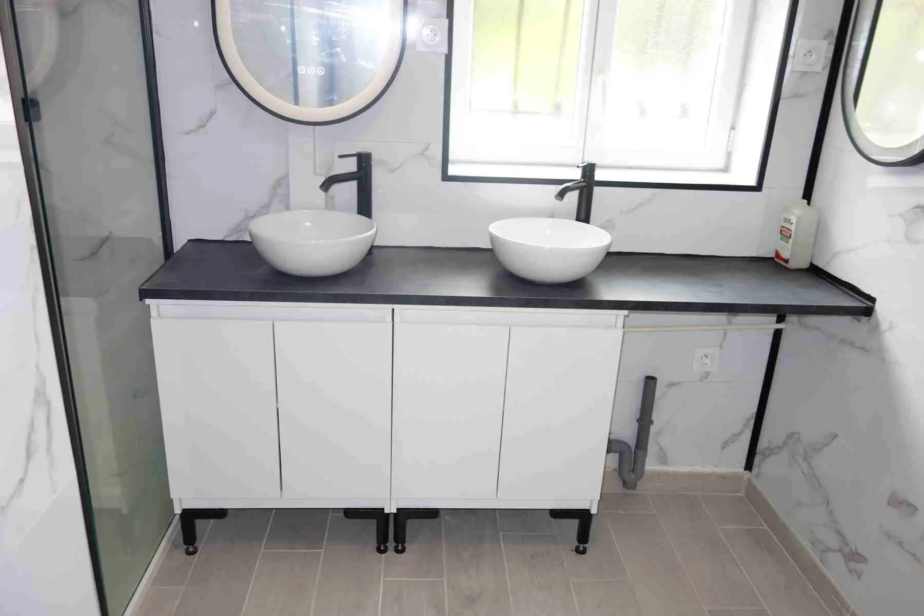 Charmante maison en pierre rénovée avec jardin à Saint Ciers sur Gironde 