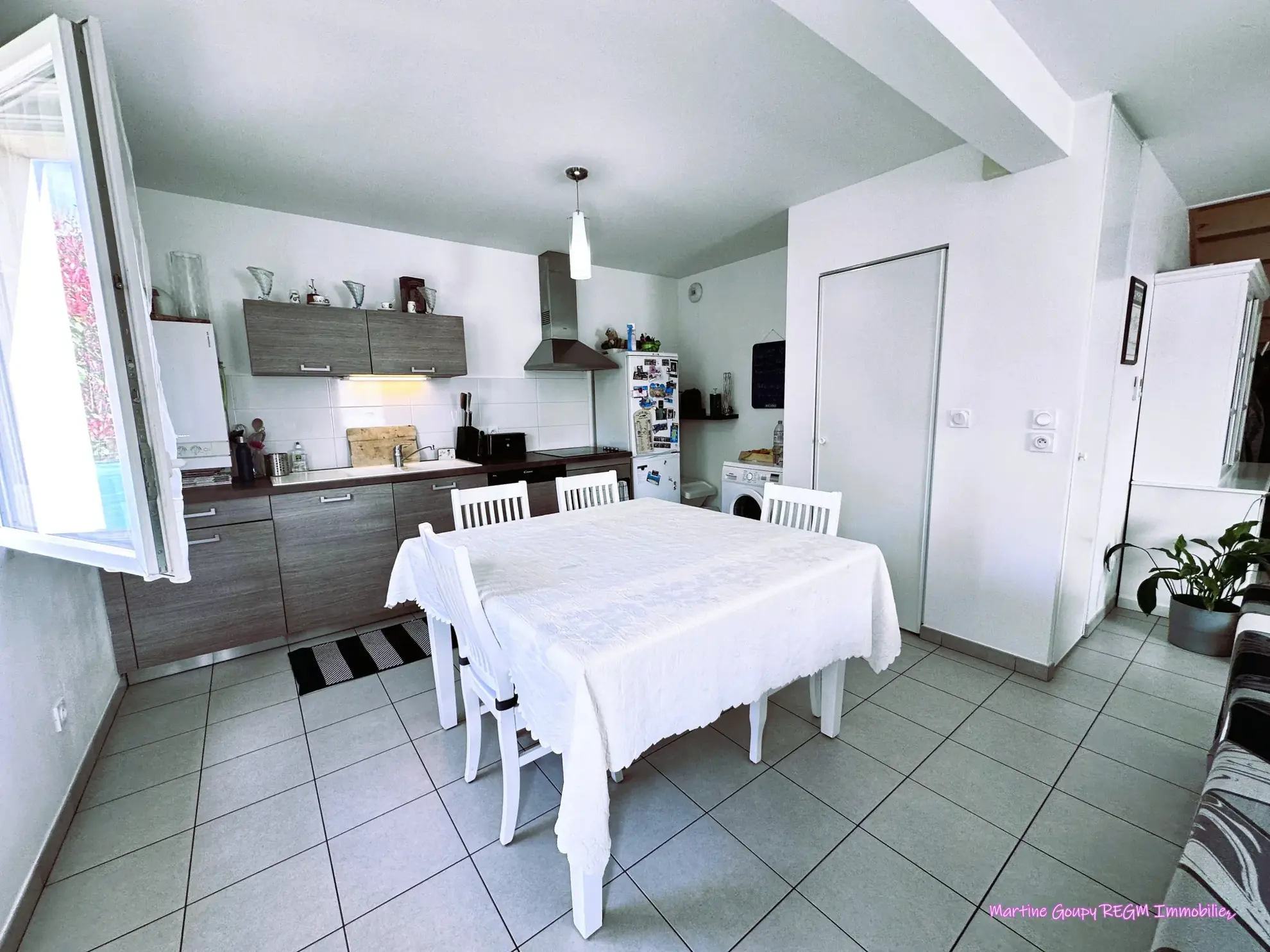 Maison BBC 2012 de 96 m² avec terrasse et garage à Saint-Denis-en-Val 