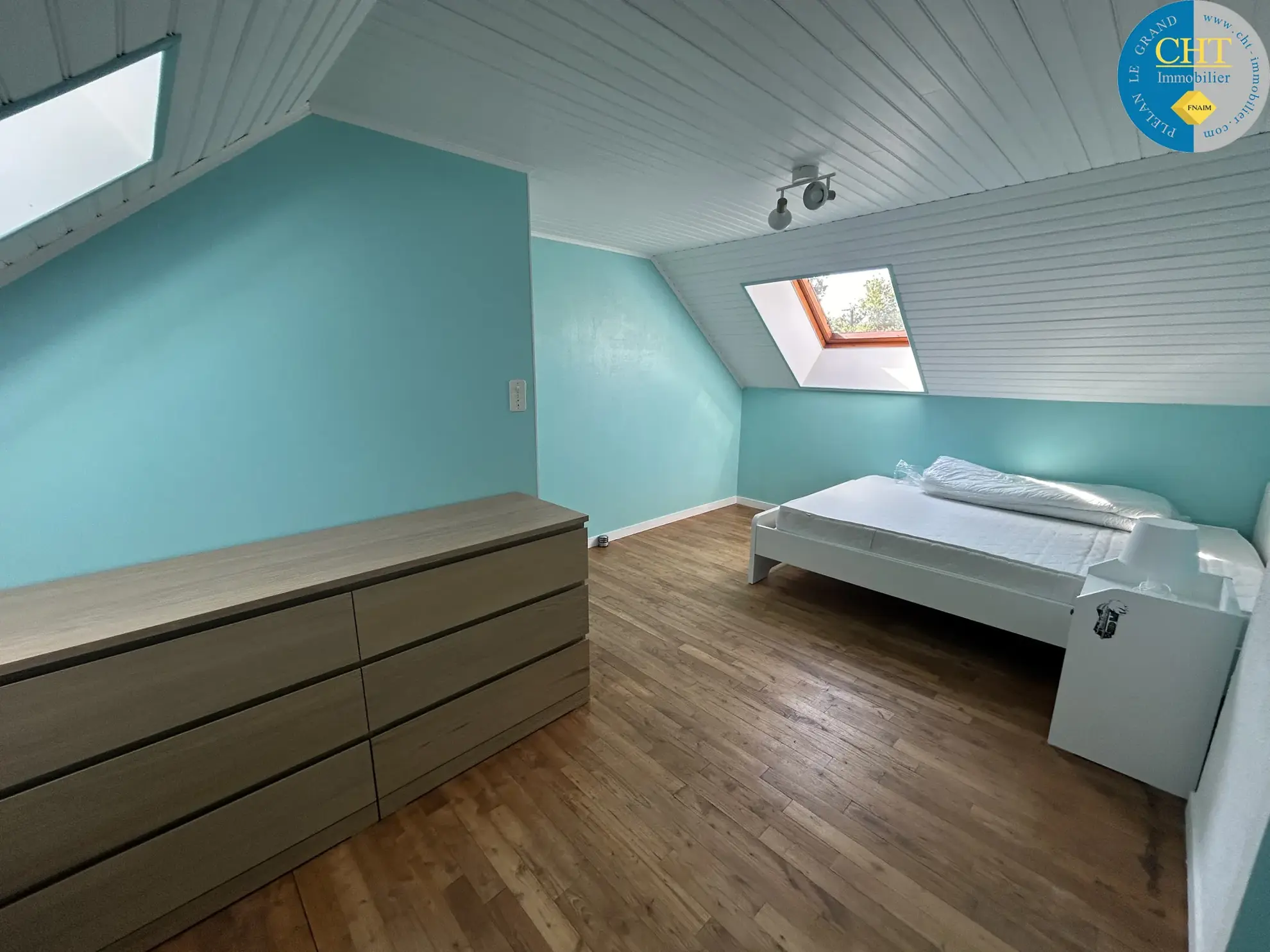 Maison en pierre rénovée à Monteneuf, 3 chambres, proche Guér, terrain arboré de 599 m² 