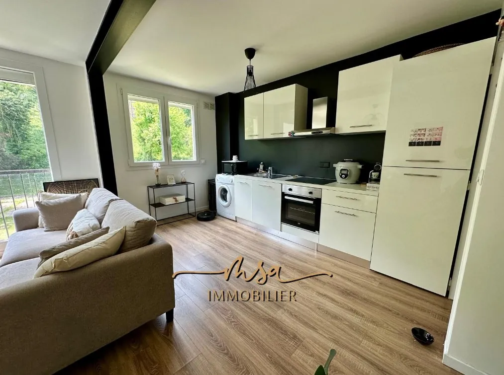Appartement F2 de 51m² à Rouen Rive Droite avec parking et environnement calme 