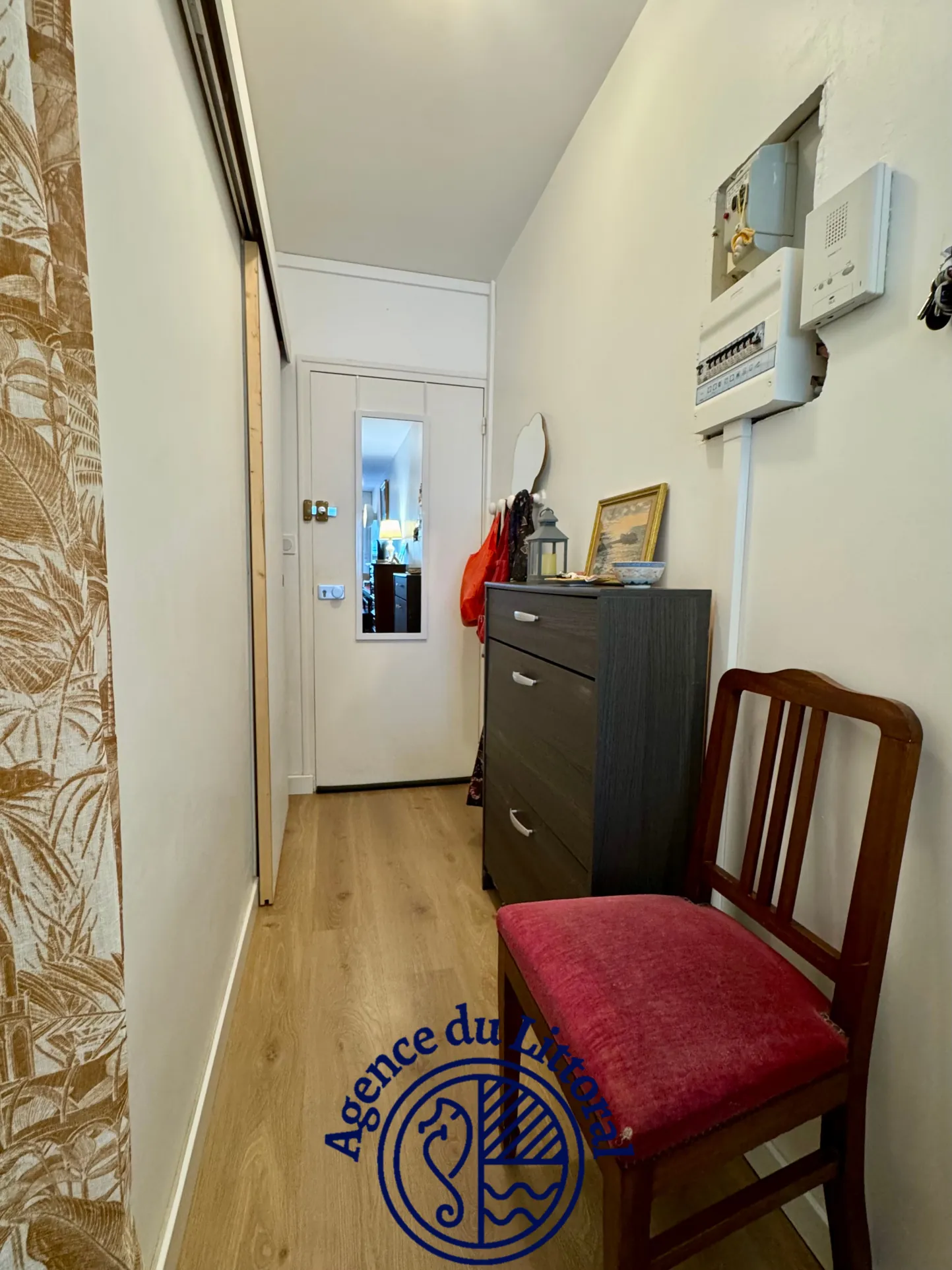 Studio rénové avec loggia à Saint Georges de Didonne - Idéal investissement ou résidence secondaire 