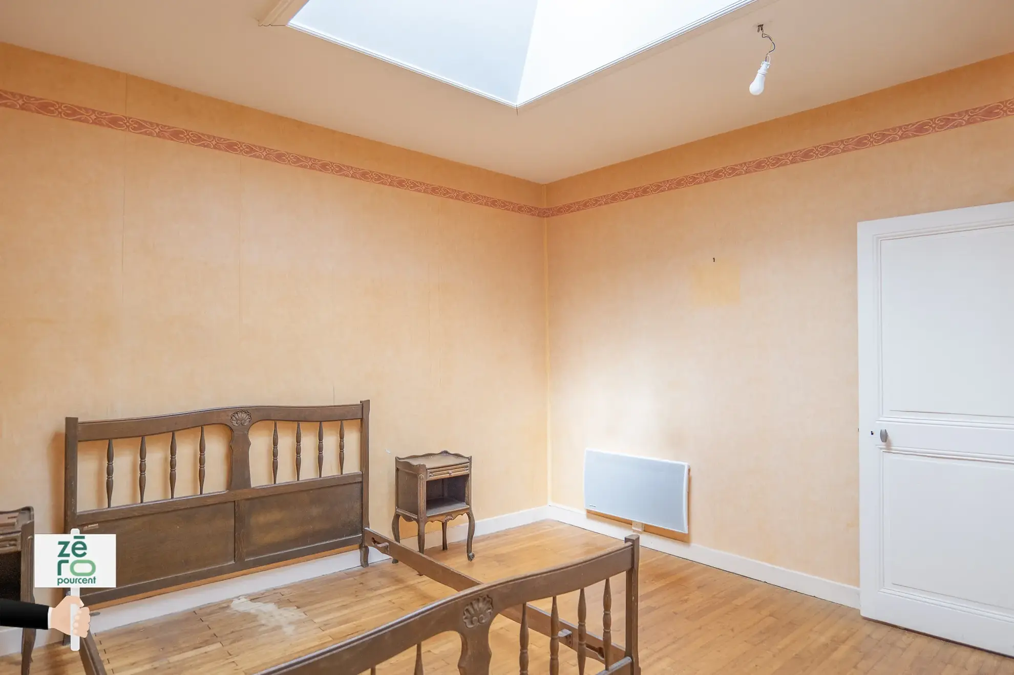 Maison de ville à vendre à Luçon - 2 chambres, parking, proche du littoral 