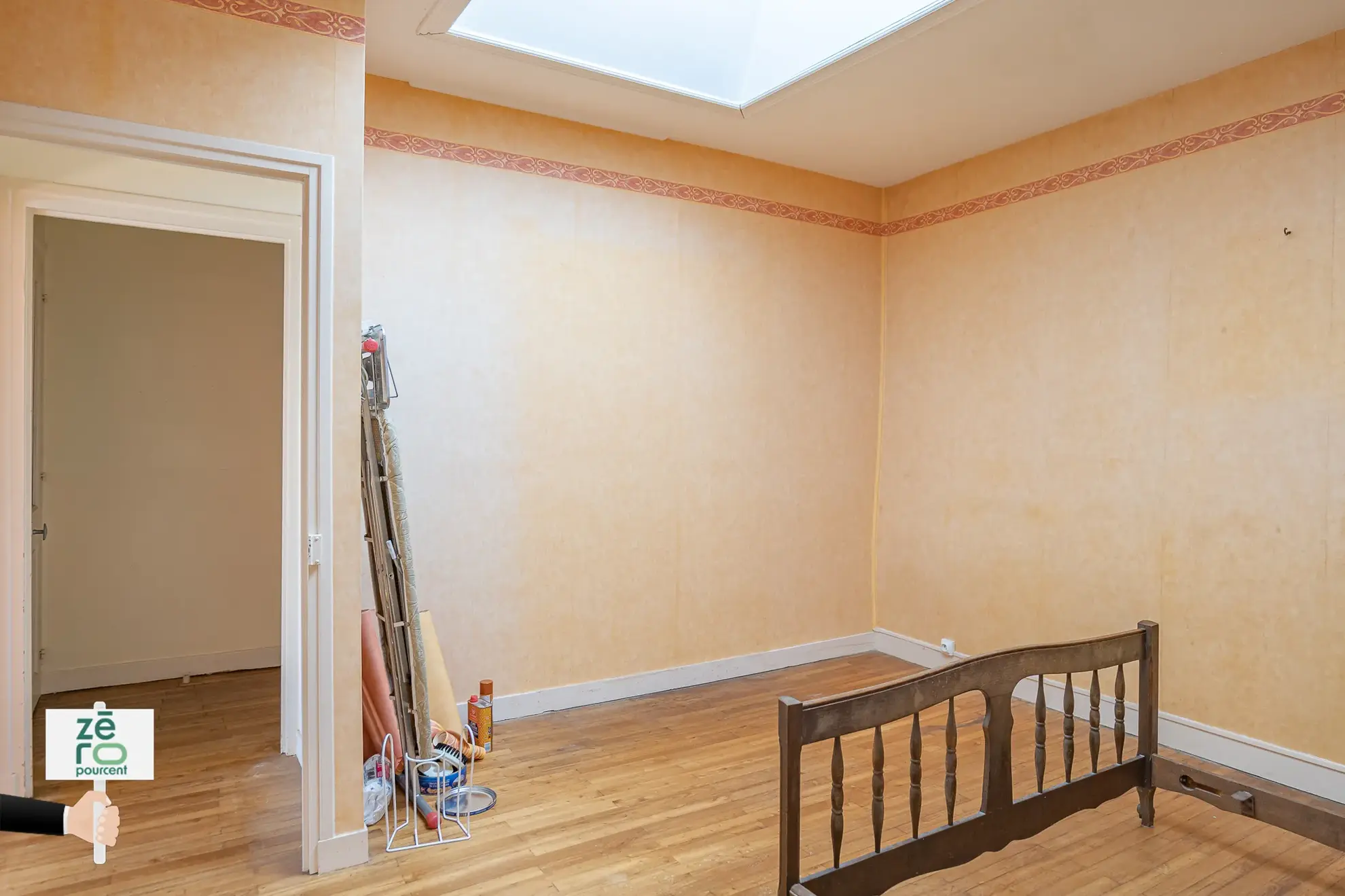 Maison de ville à vendre à Luçon - 2 chambres, parking, proche du littoral 