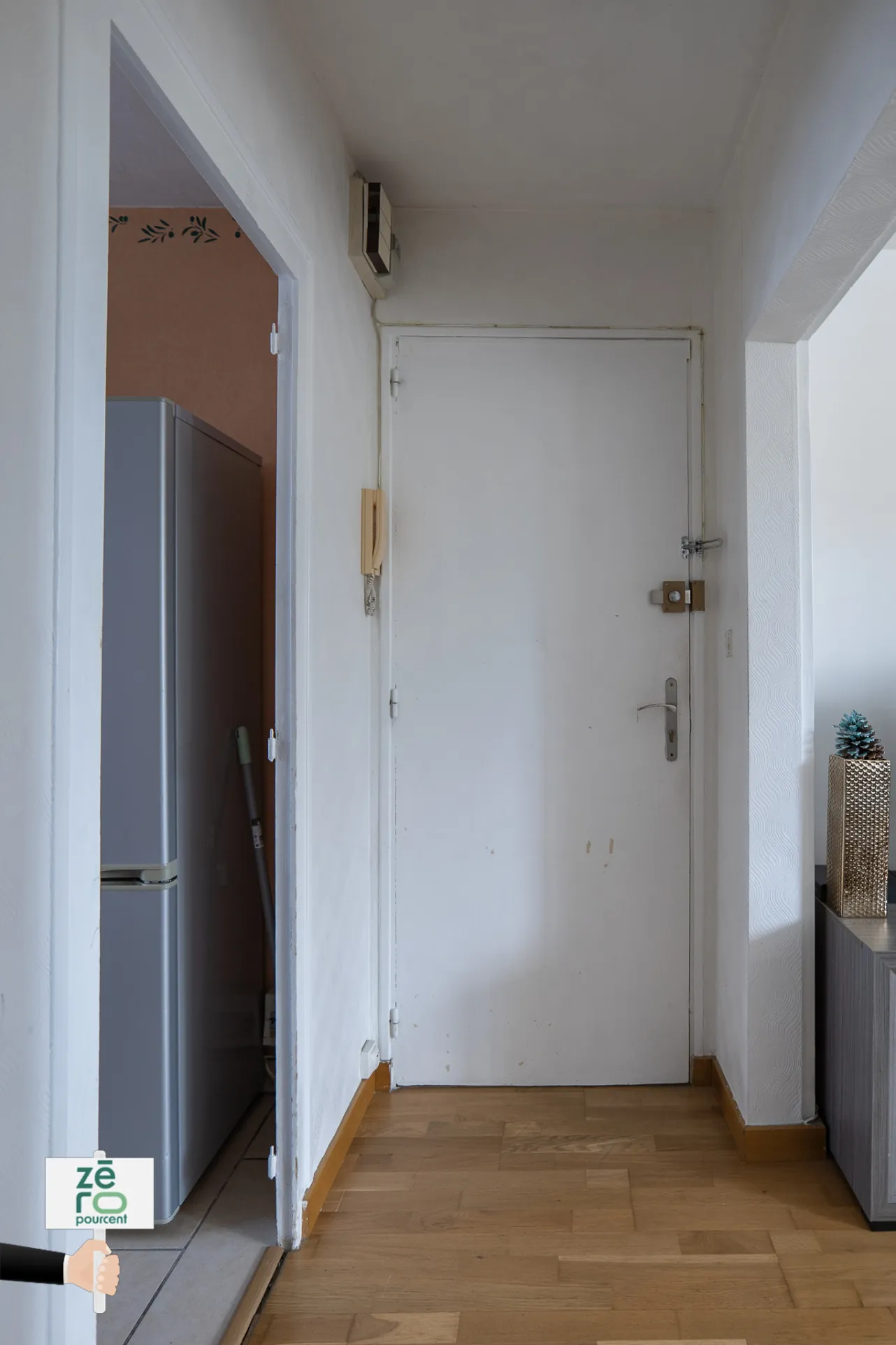 Appartement T3 au rez-de-chaussée avec parking et cave à Saint Sébastien 