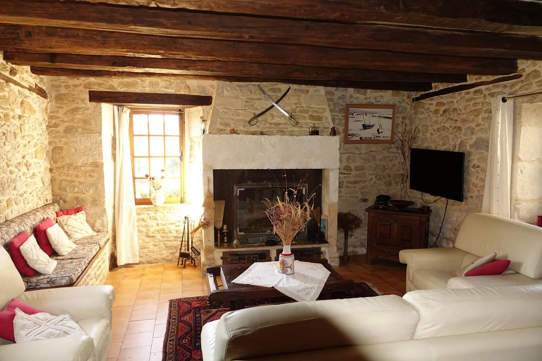 Belle maison de maître avec grange sur 5 hectares en Quercy à Soturac 