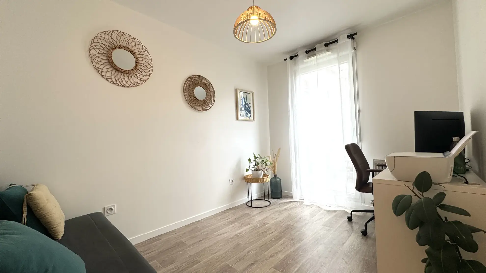 Appartement 3 pièces avec balcon à Meaux, résidence récente au centre-ville 