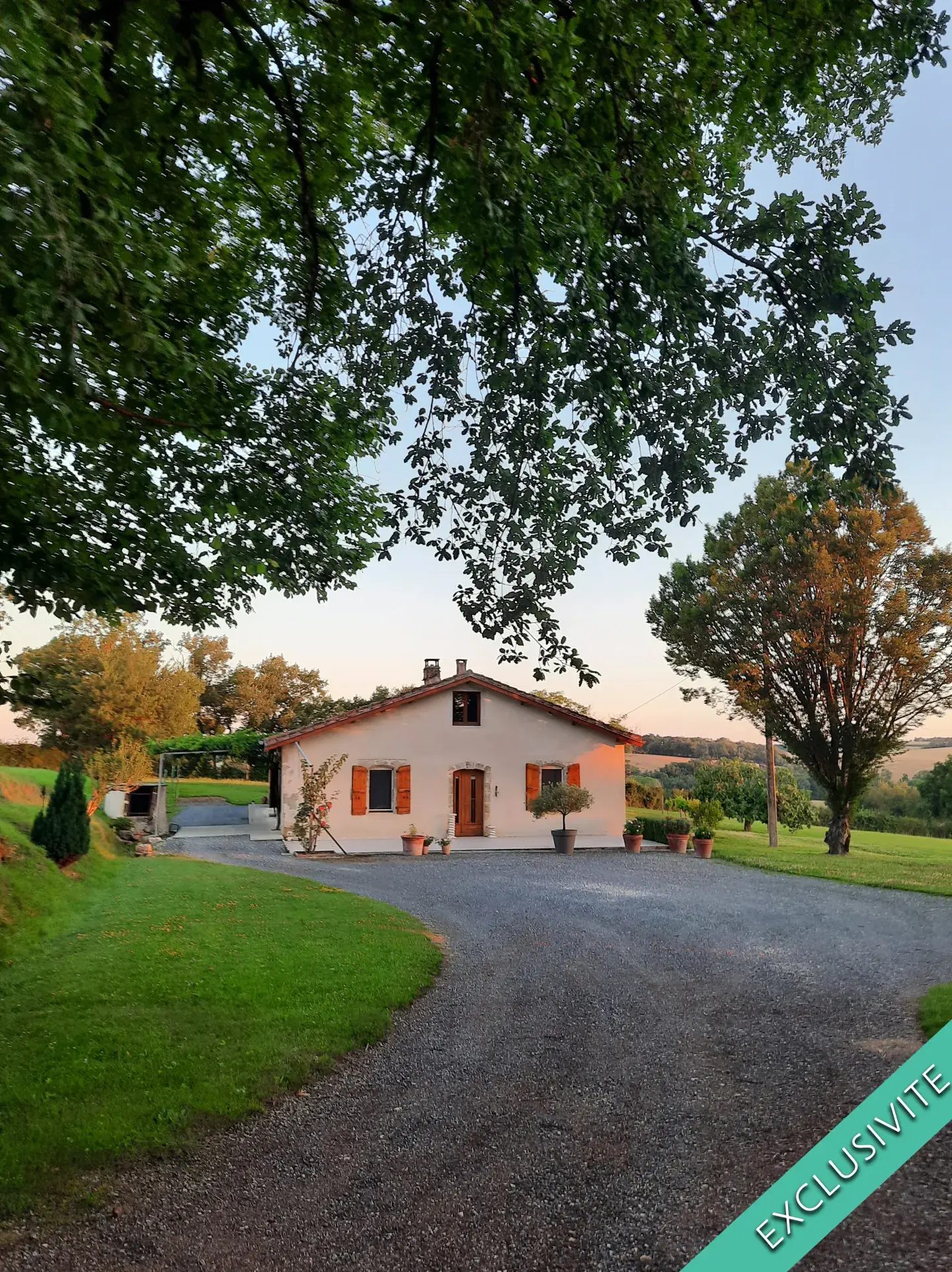 Maison de campagne charmante entre Fleurance et Auch avec grands espaces