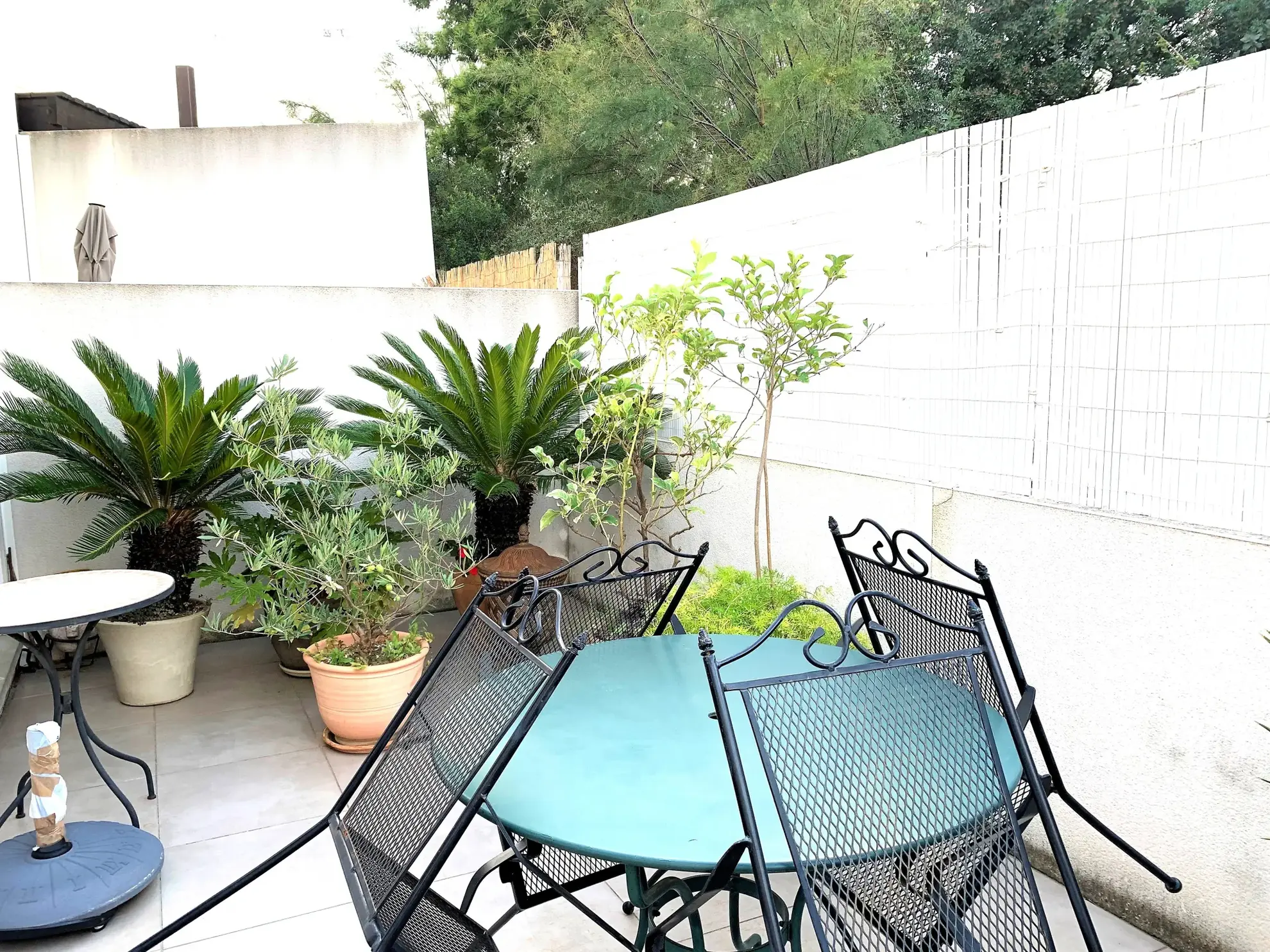Appartement 3 pièces avec terrasse et parking privé à Perpignan sud 