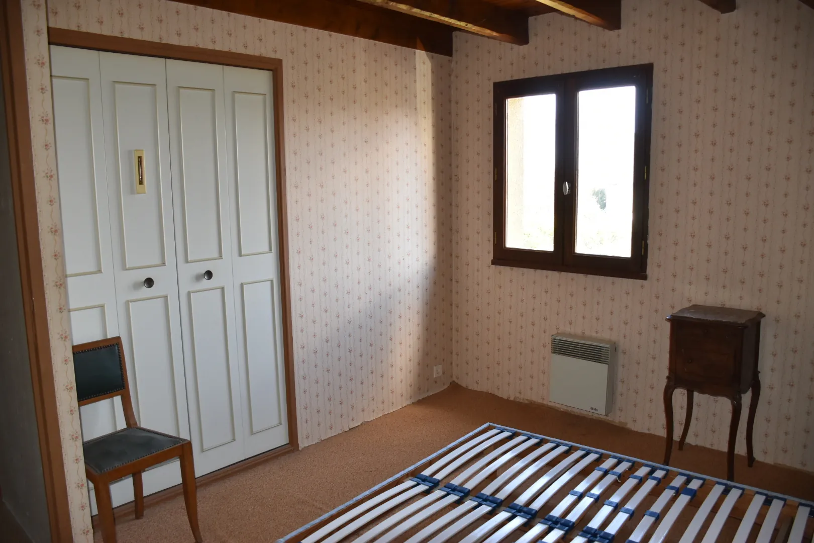 Maison de village à BALSAC proche Rodez avec garage et terrain 