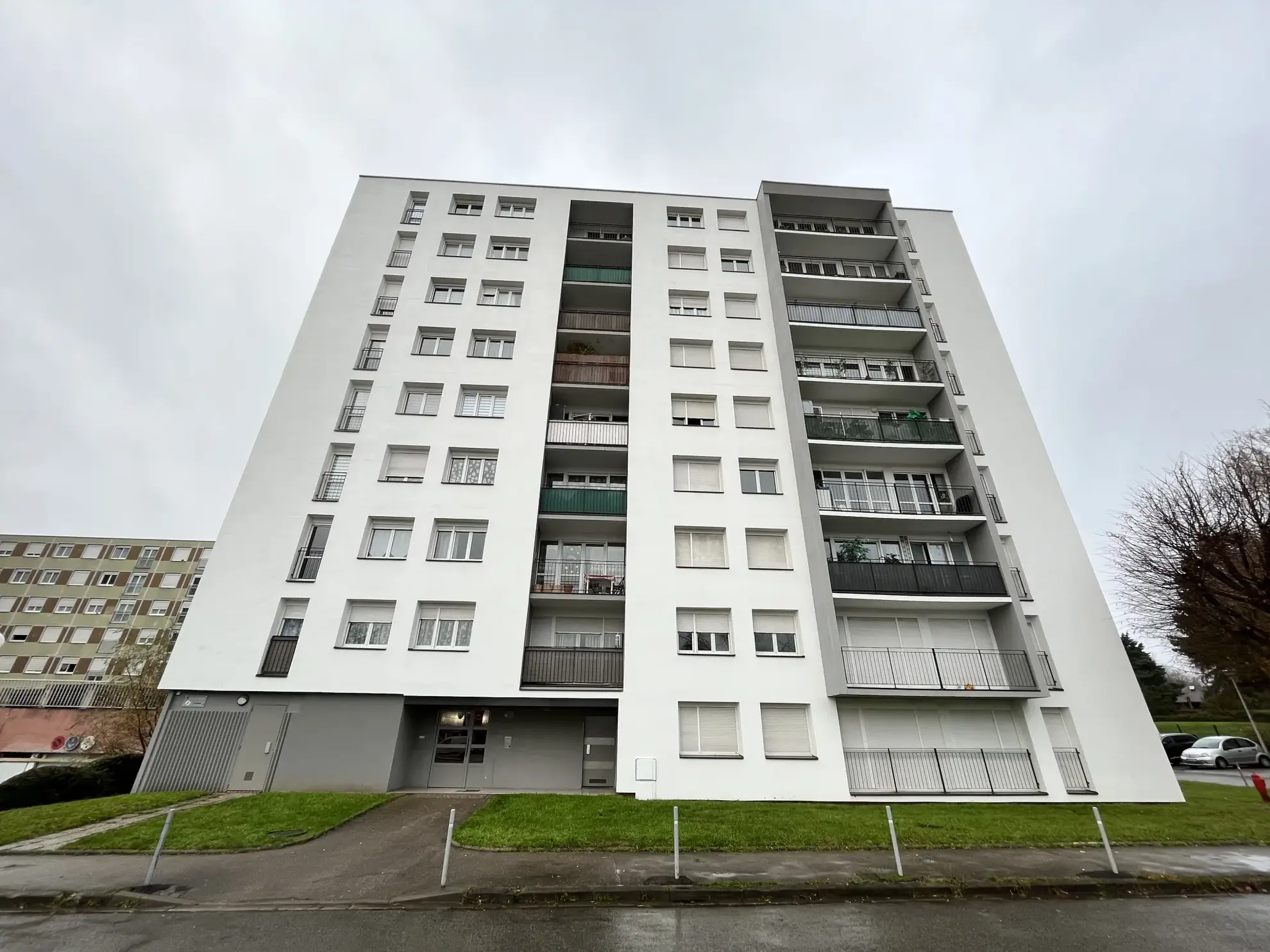 Appartements F3 rénové à Vandoeuvre-lès-Nancy dans résidence calme avec parking 